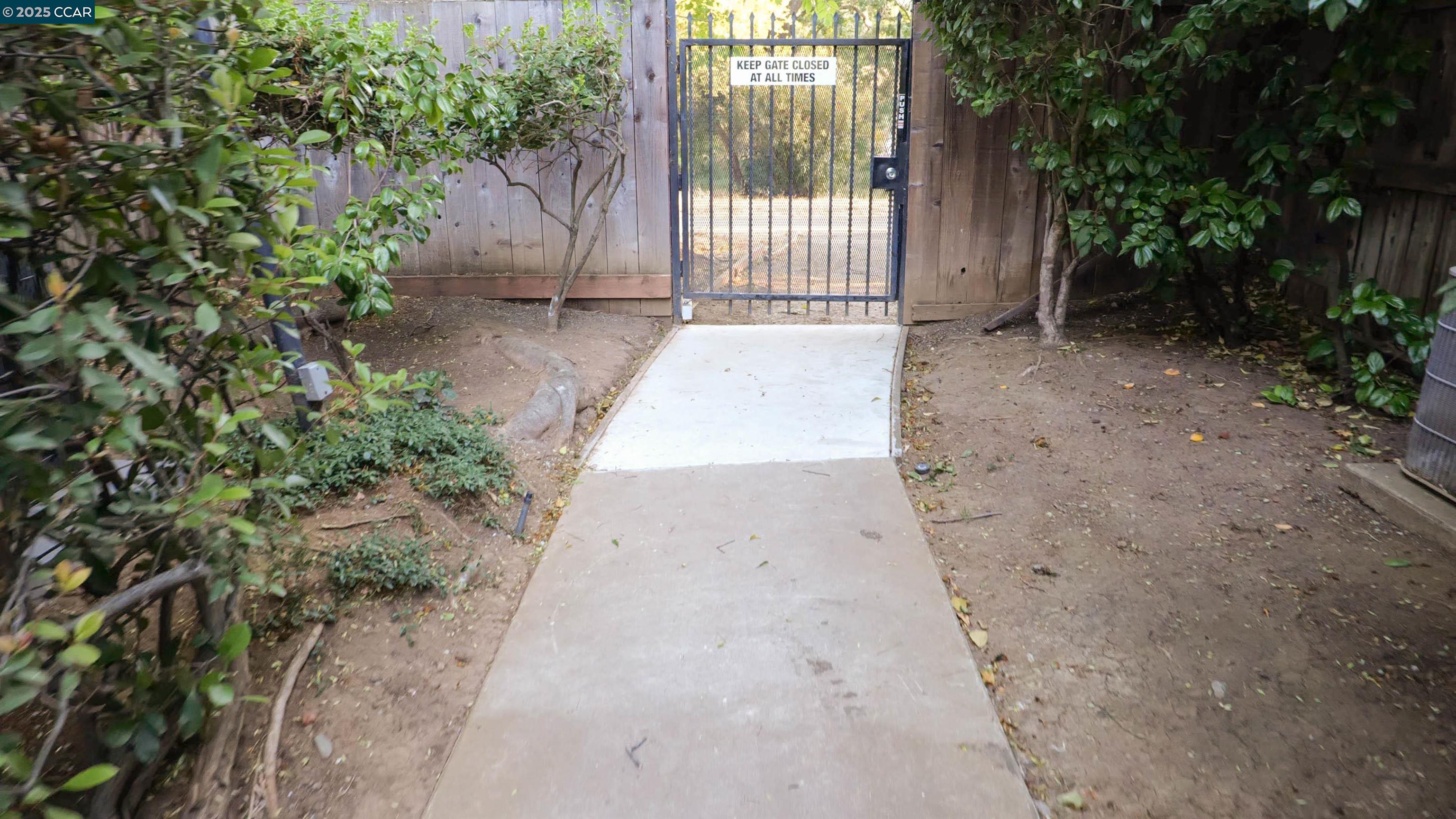 Detail Gallery Image 31 of 40 For 1455 Latour Ln #37,  Concord,  CA 94521 - 2 Beds | 1 Baths