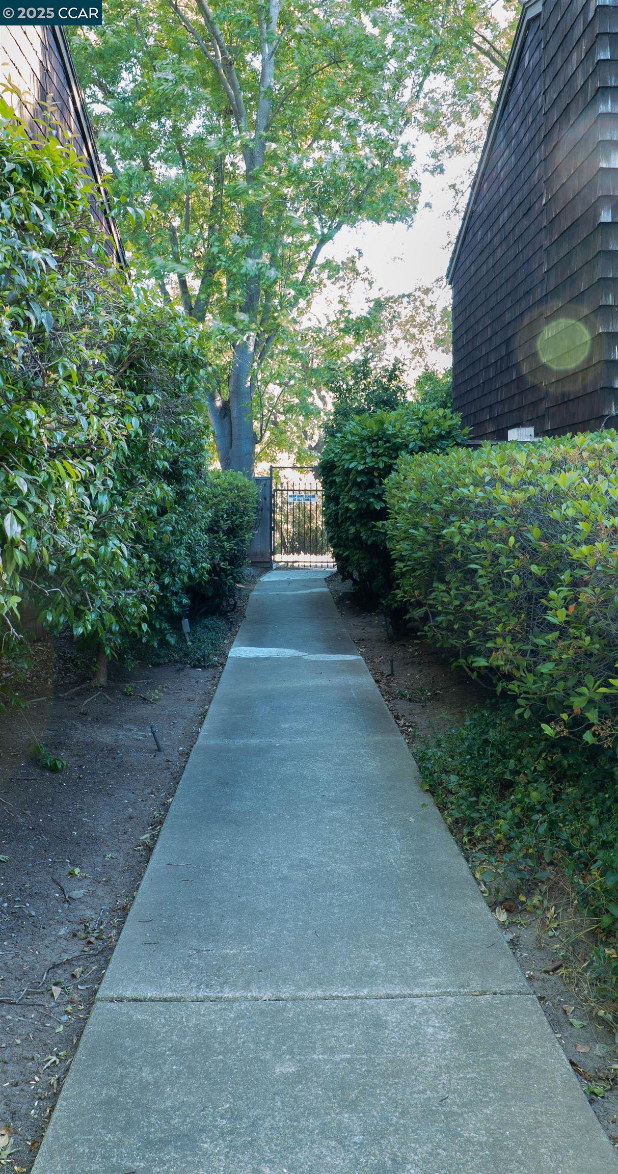 Detail Gallery Image 32 of 40 For 1455 Latour Ln #37,  Concord,  CA 94521 - 2 Beds | 1 Baths