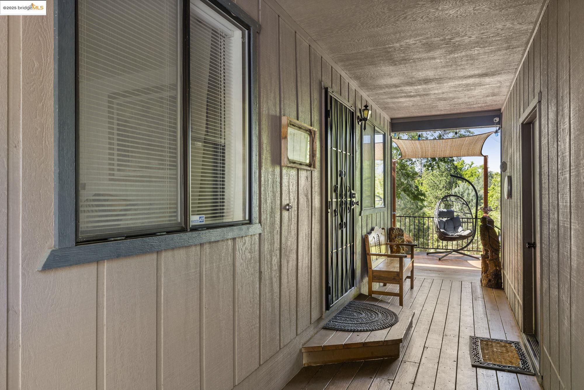 Detail Gallery Image 16 of 54 For 20790 Crescent Way, Groveland,  CA 95321-9427 - 3 Beds | 3 Baths