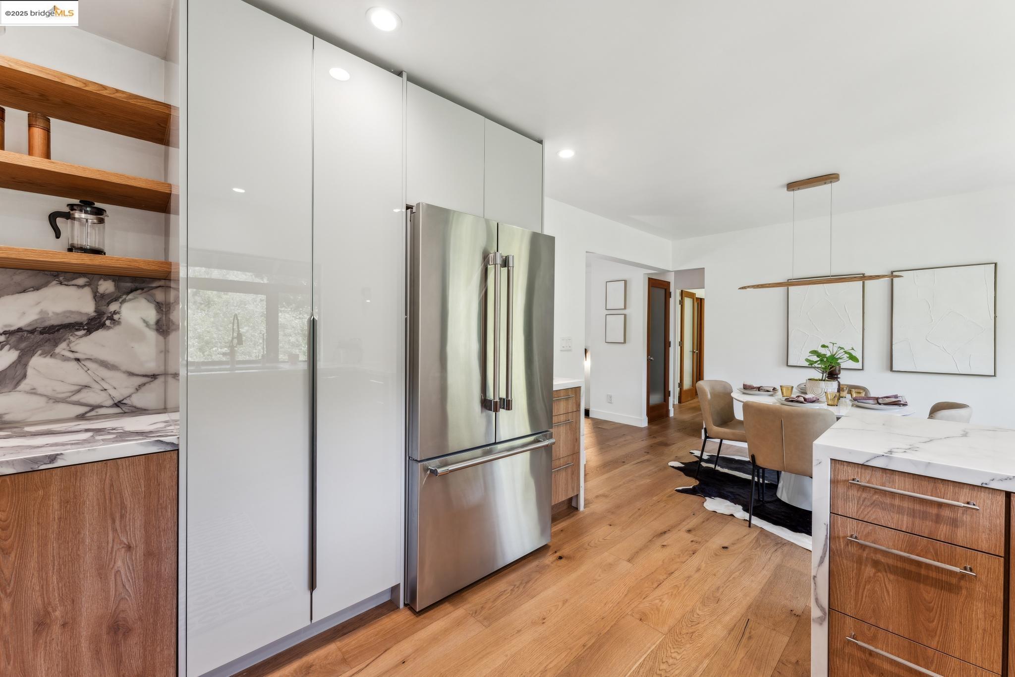 Detail Gallery Image 18 of 60 For 6353 Westover Drive, Oakland,  CA 94611 - 3 Beds | 2 Baths