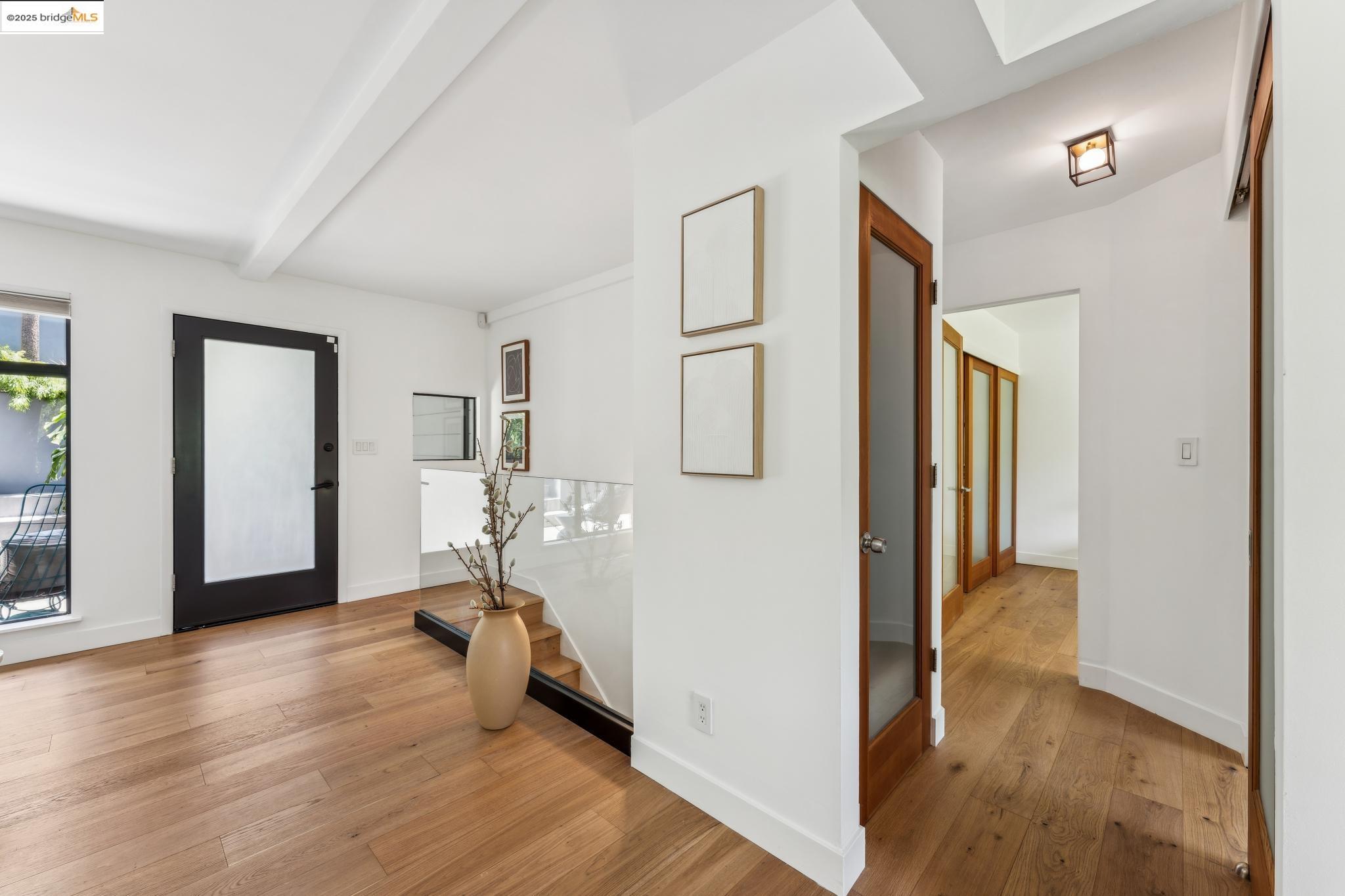 Detail Gallery Image 19 of 60 For 6353 Westover Drive, Oakland,  CA 94611 - 3 Beds | 2 Baths