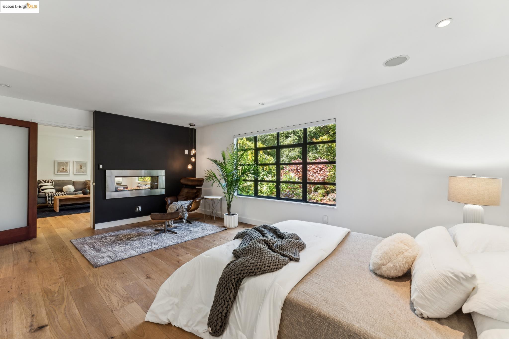 Detail Gallery Image 35 of 60 For 6353 Westover Drive, Oakland,  CA 94611 - 3 Beds | 2 Baths