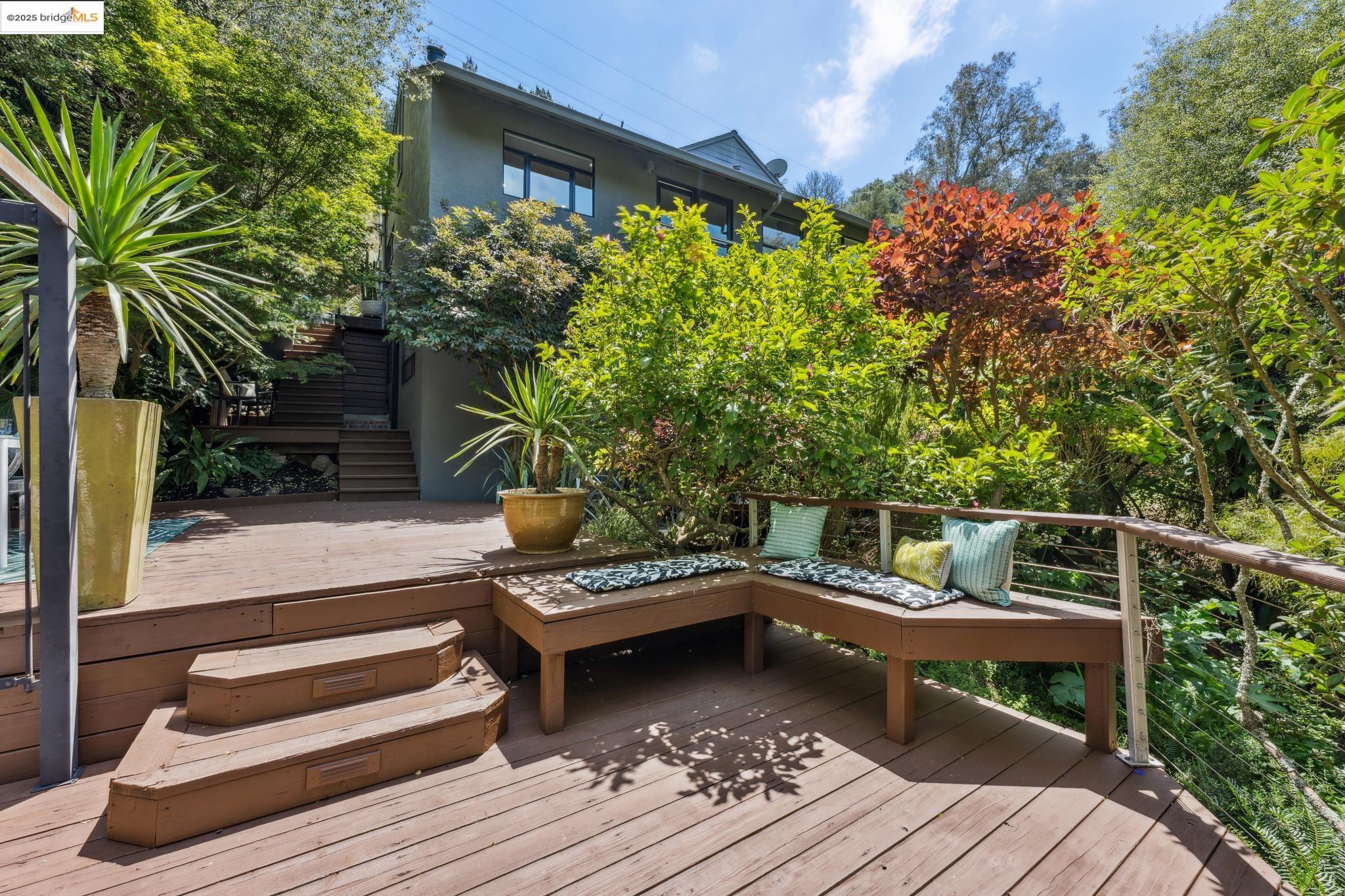 Detail Gallery Image 51 of 60 For 6353 Westover Drive, Oakland,  CA 94611 - 3 Beds | 2 Baths