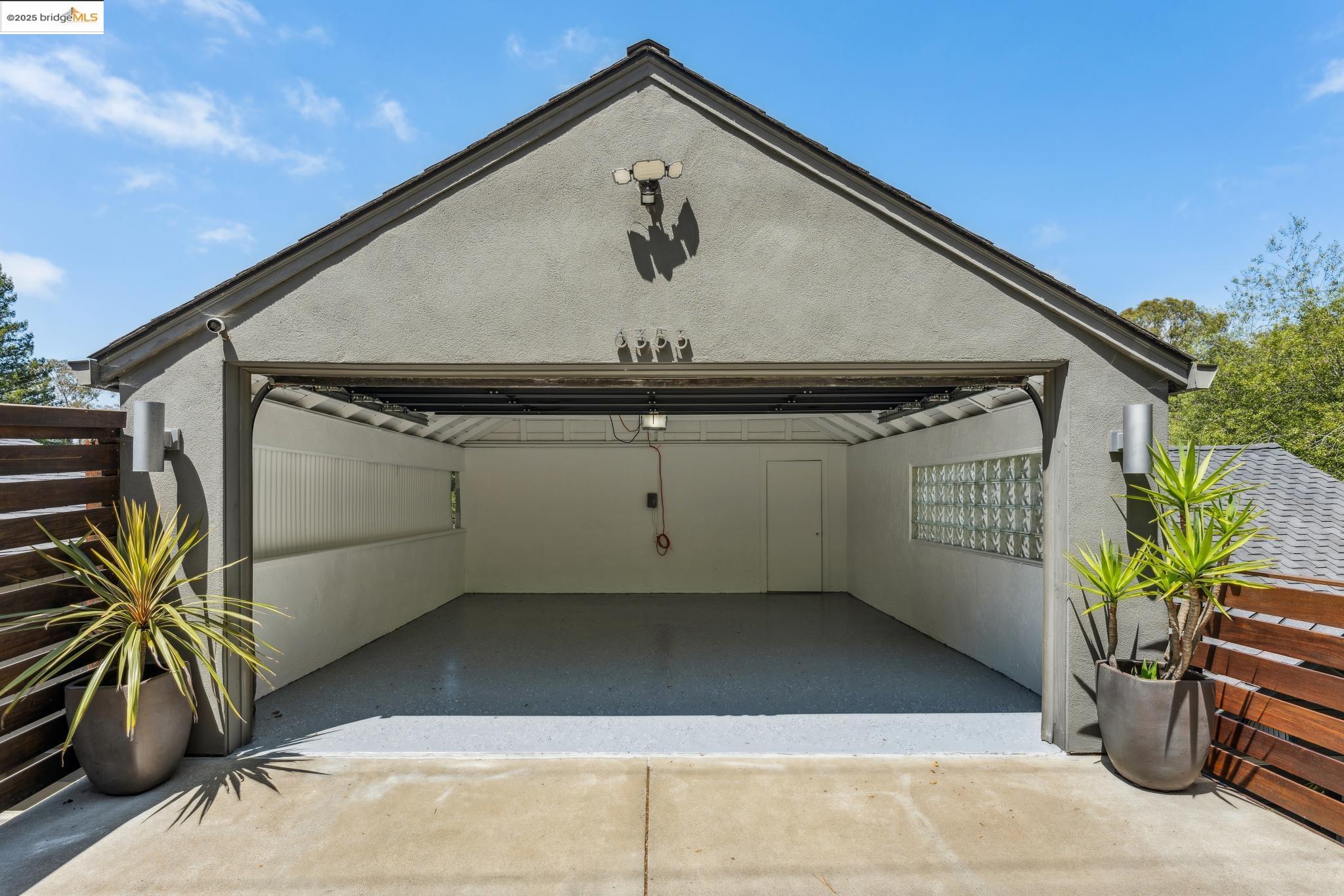 Detail Gallery Image 55 of 60 For 6353 Westover Drive, Oakland,  CA 94611 - 3 Beds | 2 Baths
