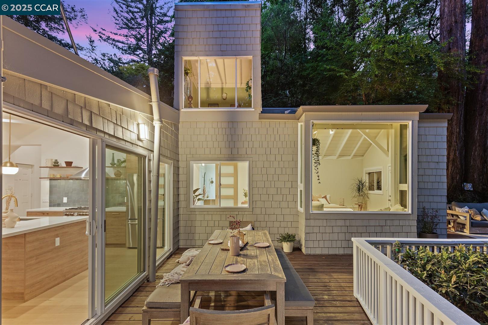 Detail Gallery Image 1 of 49 For 264 Madrone Ave, Larkspur,  CA 94939 - 2 Beds | 2 Baths