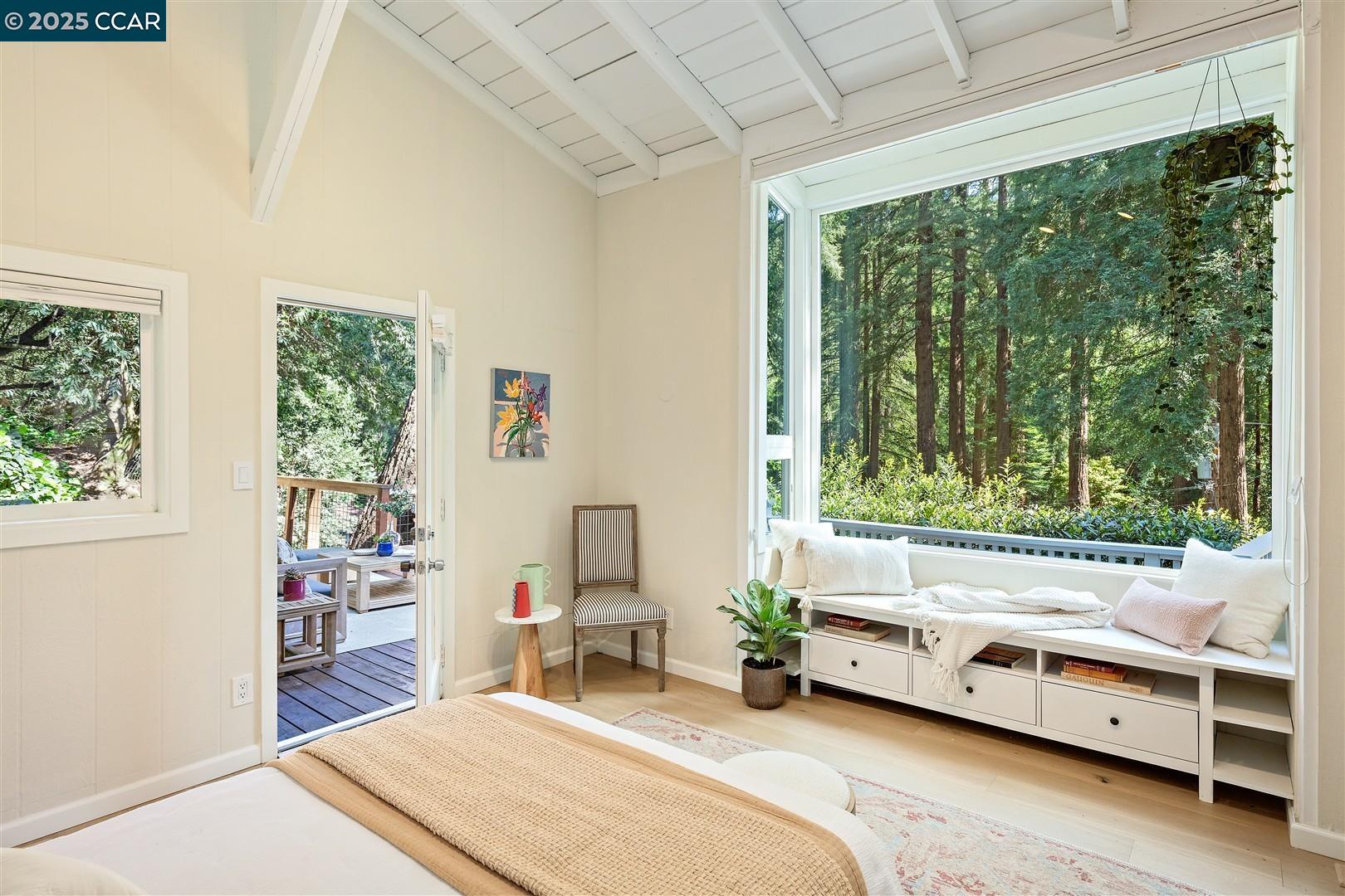 Detail Gallery Image 20 of 49 For 264 Madrone Ave, Larkspur,  CA 94939 - 2 Beds | 2 Baths