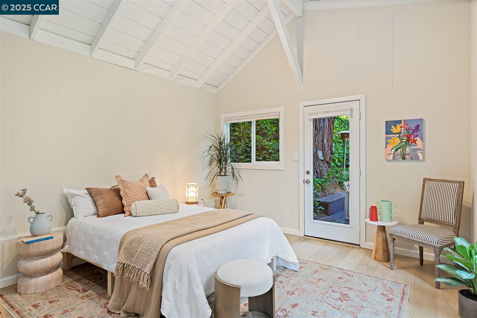 Detail Gallery Image 23 of 49 For 264 Madrone Ave, Larkspur,  CA 94939 - 2 Beds | 2 Baths