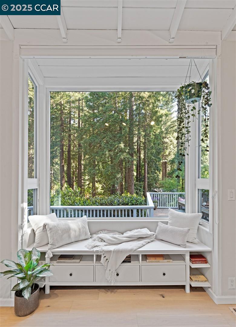 Detail Gallery Image 24 of 49 For 264 Madrone Ave, Larkspur,  CA 94939 - 2 Beds | 2 Baths