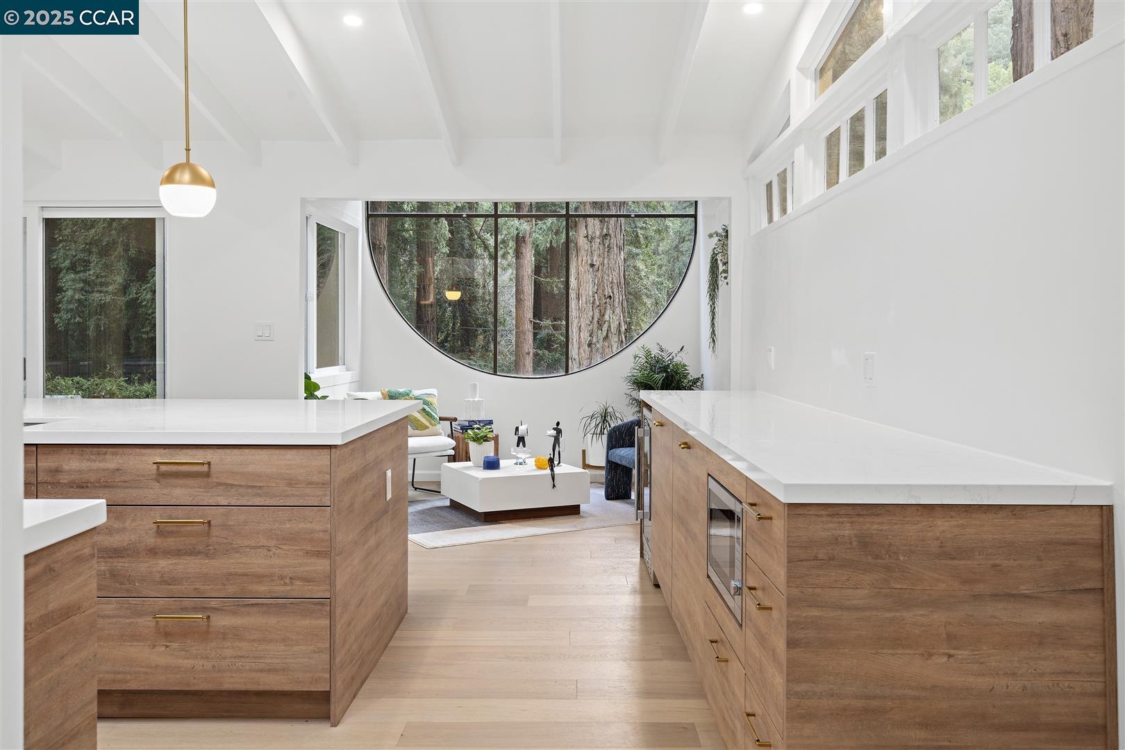 Detail Gallery Image 5 of 49 For 264 Madrone Ave, Larkspur,  CA 94939 - 2 Beds | 2 Baths