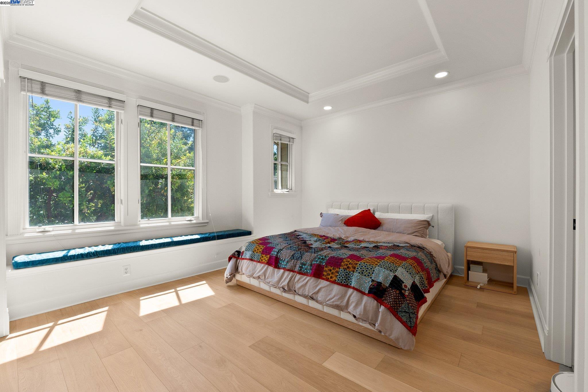 Detail Gallery Image 21 of 38 For 100 Boyer Ln, Los Gatos,  CA 95030 - 3 Beds | 2/1 Baths