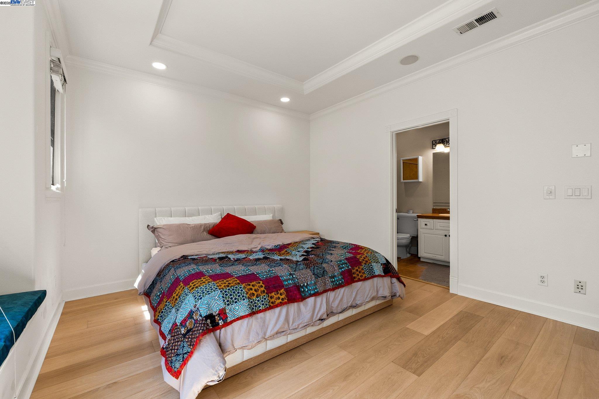 Detail Gallery Image 22 of 38 For 100 Boyer Ln, Los Gatos,  CA 95030 - 3 Beds | 2/1 Baths