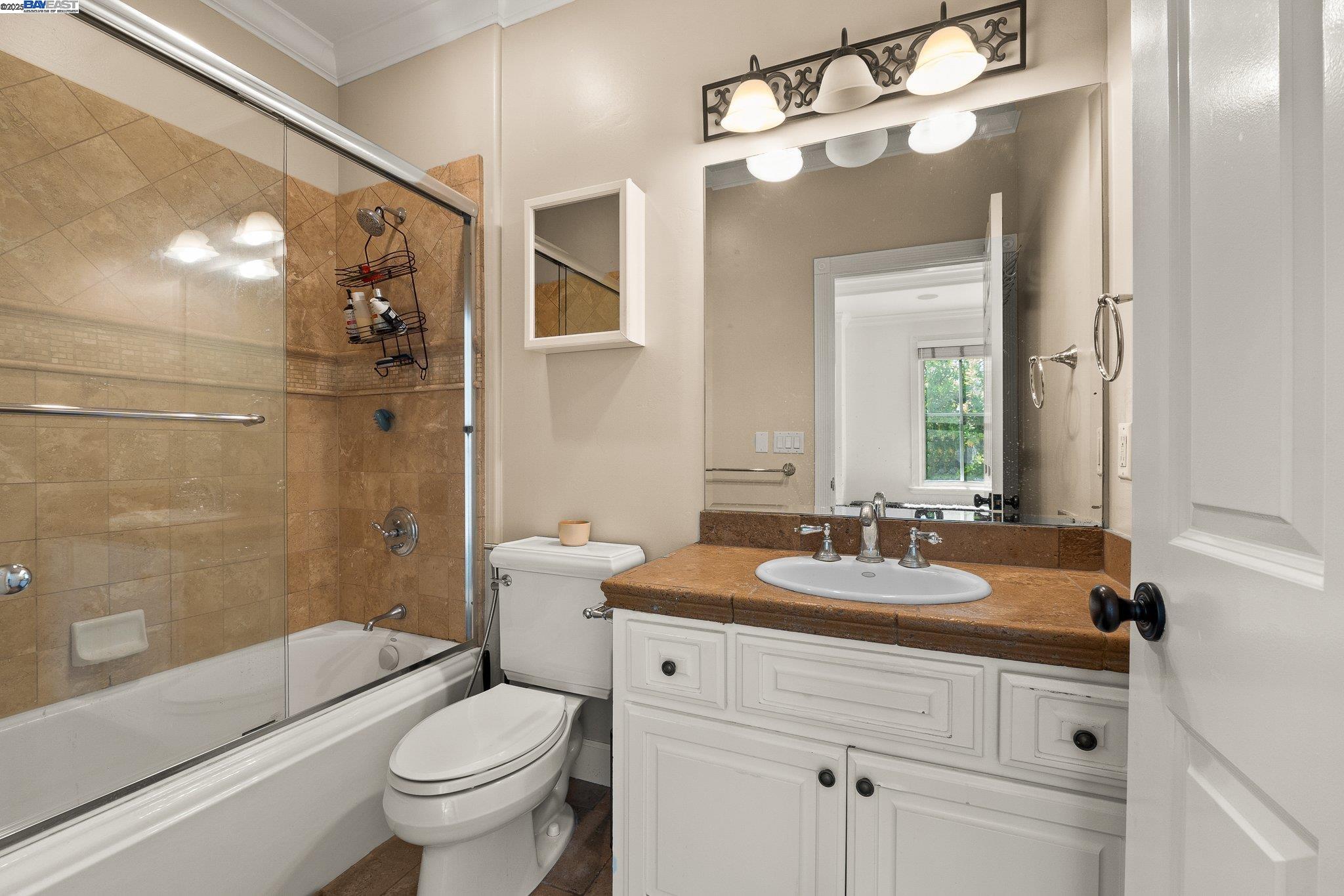 Detail Gallery Image 24 of 38 For 100 Boyer Ln, Los Gatos,  CA 95030 - 3 Beds | 2/1 Baths