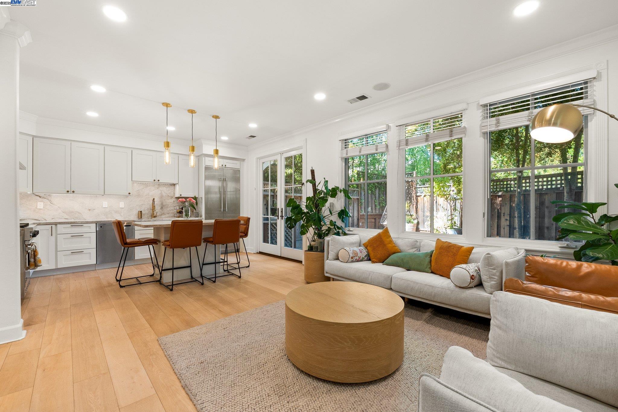 Detail Gallery Image 9 of 38 For 100 Boyer Ln, Los Gatos,  CA 95030 - 3 Beds | 2/1 Baths