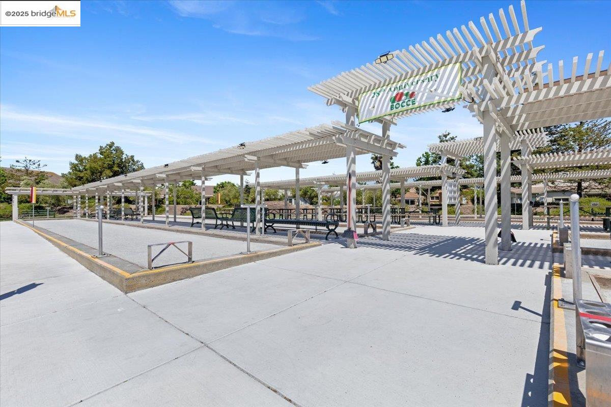 Detail Gallery Image 27 of 32 For 330 Cypress, Rio Vista,  CA 94571 - 2 Beds | 2 Baths