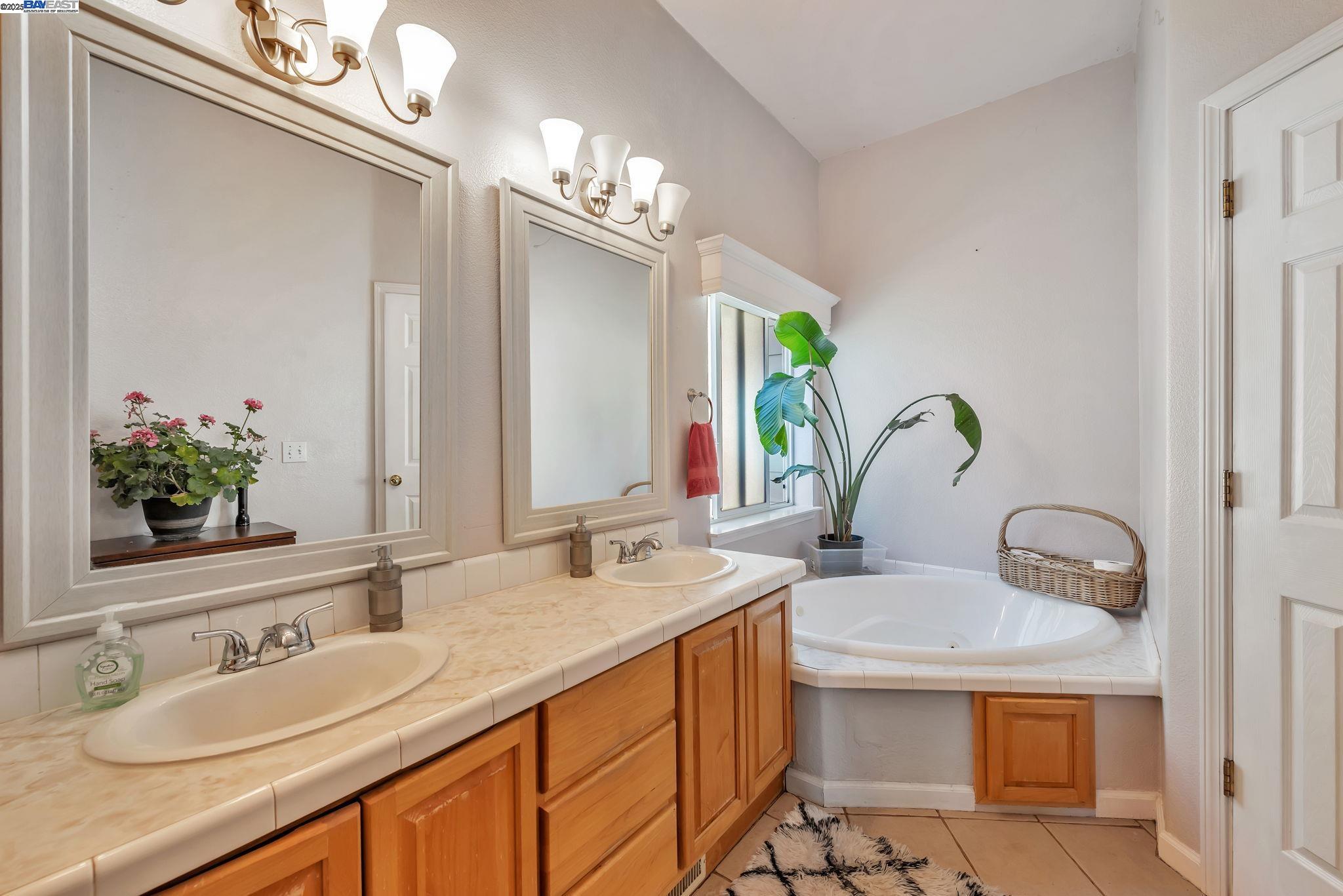 Detail Gallery Image 21 of 59 For 3698 Braden Road, Camino,  CA 95709 - 3 Beds | 2 Baths