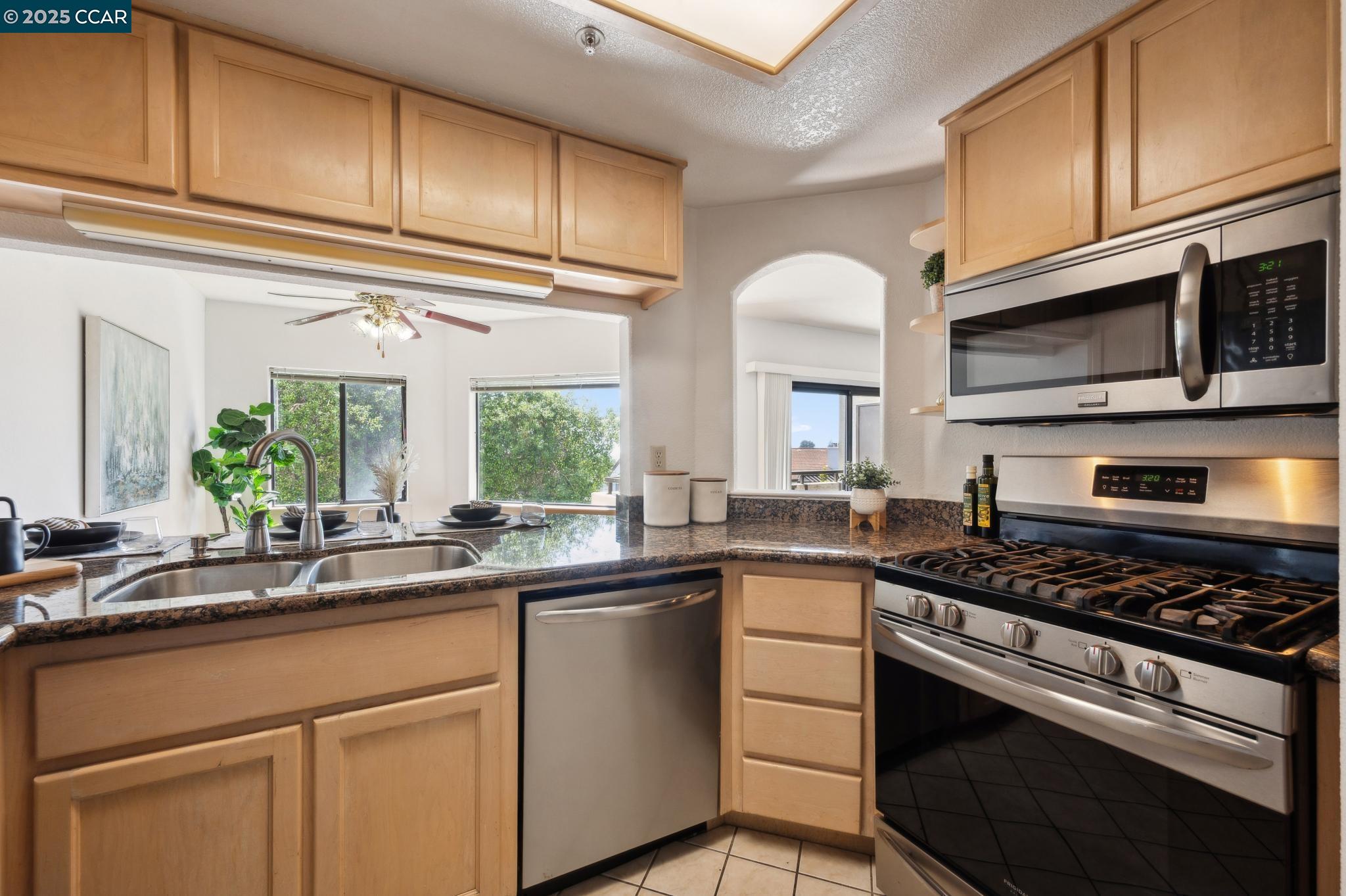 Photo #24: 41096601 Listing: Photo #24