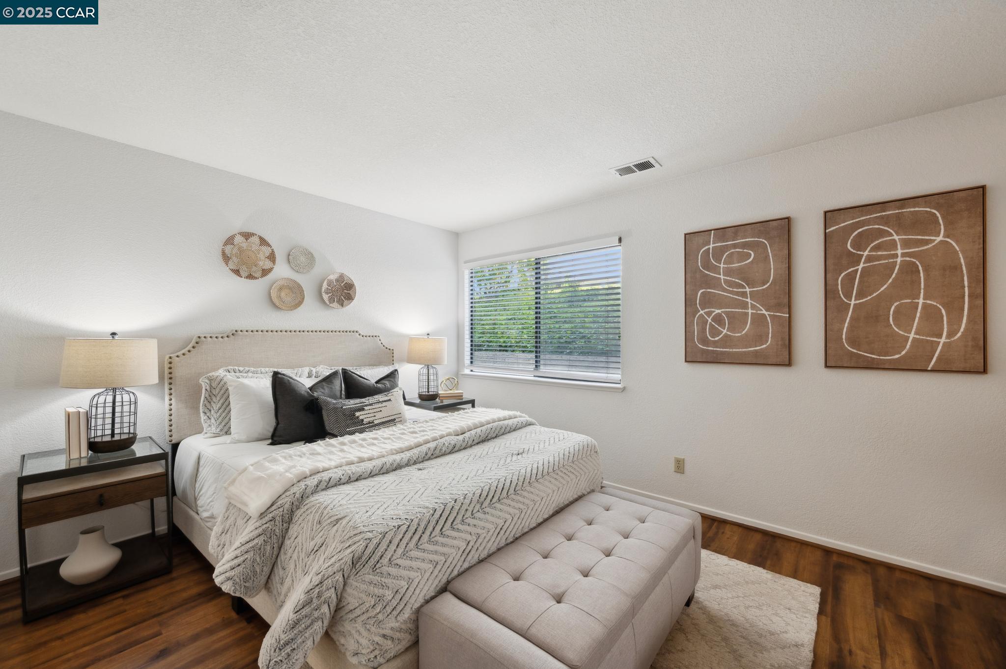 Photo #35: 41096601 Listing: Photo #35