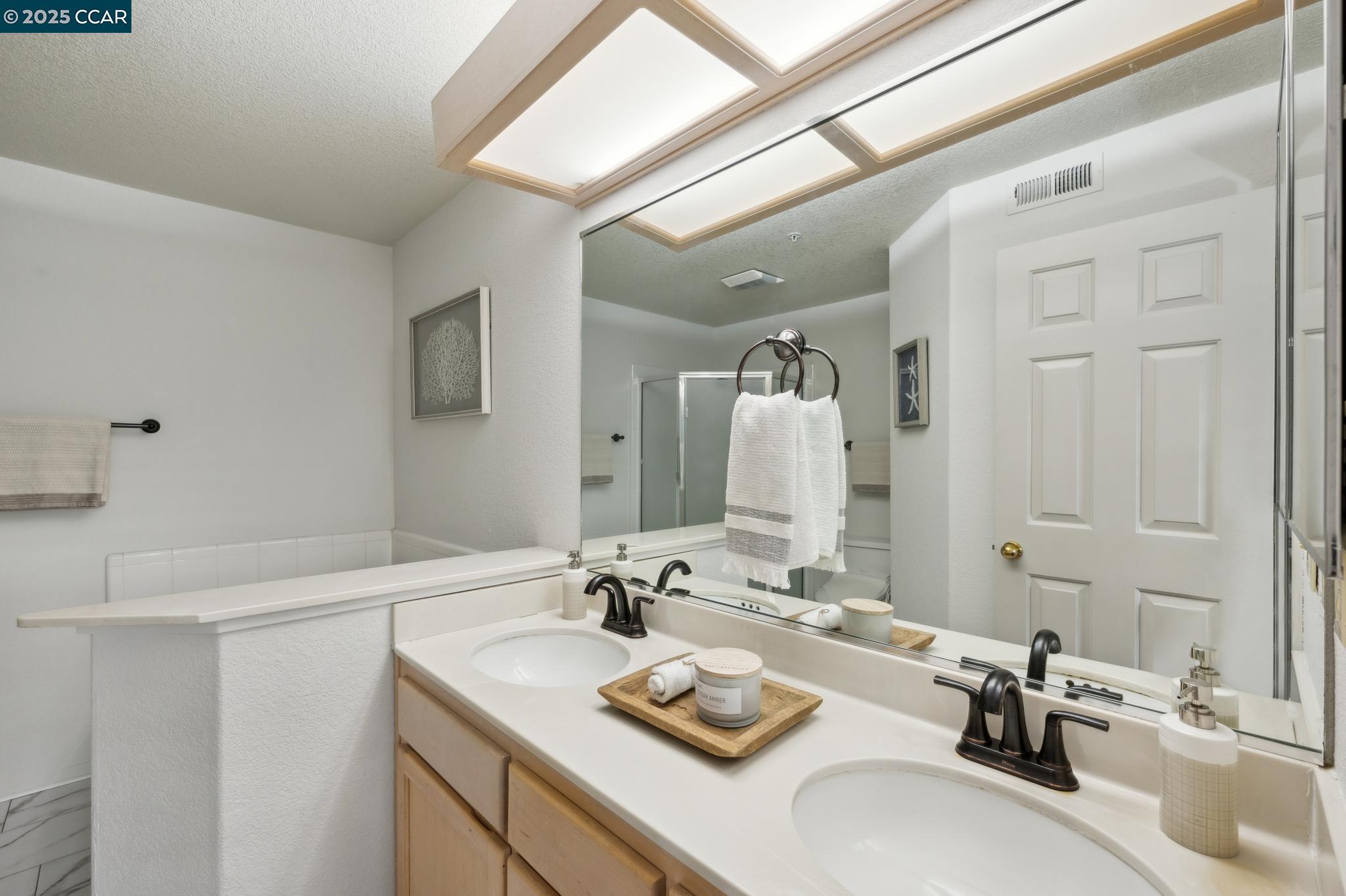 Photo #37: 41096601 Listing: Photo #37