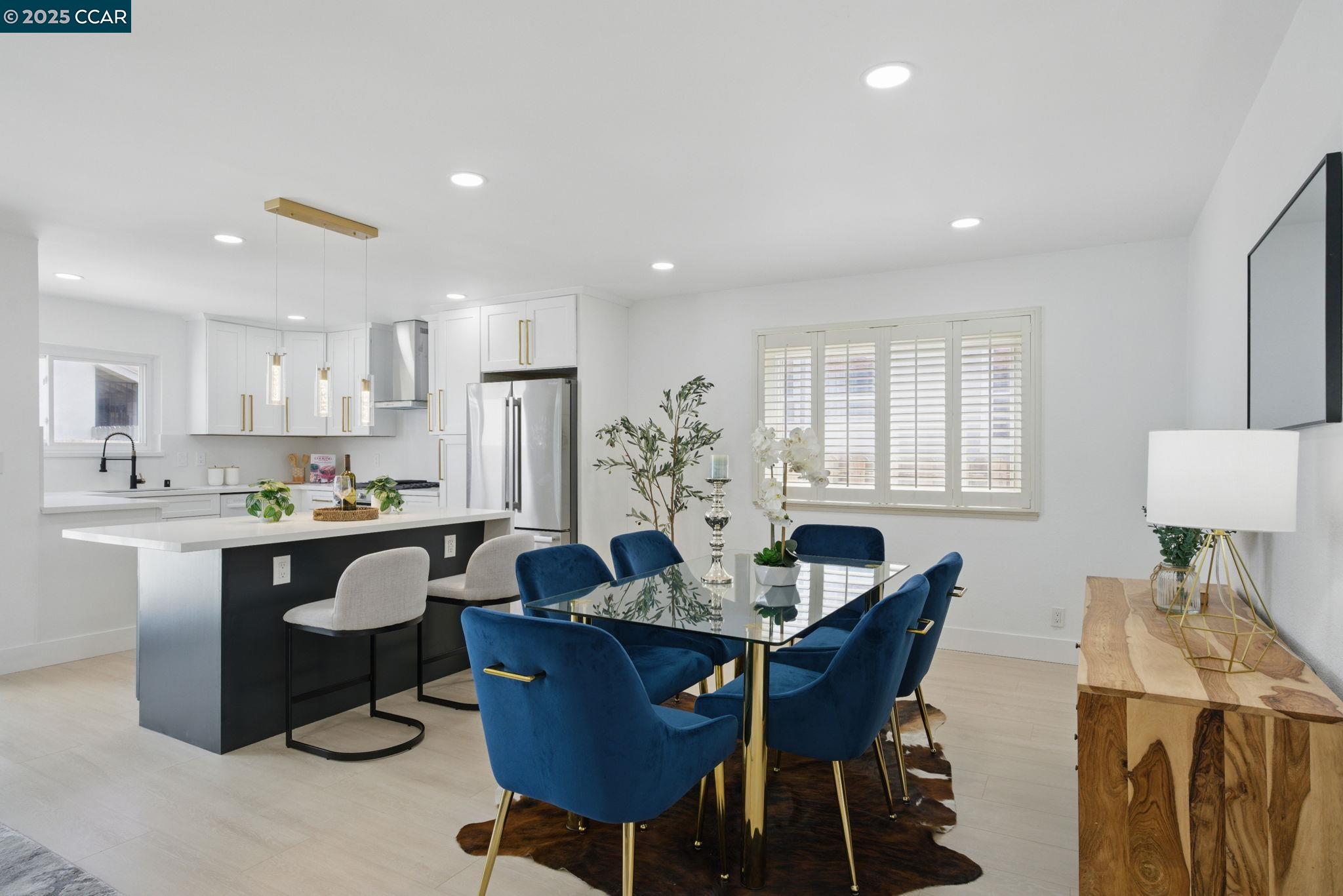 Detail Gallery Image 12 of 41 For 642 S 52nd St, Richmond,  CA 94804 - 3 Beds | 2 Baths