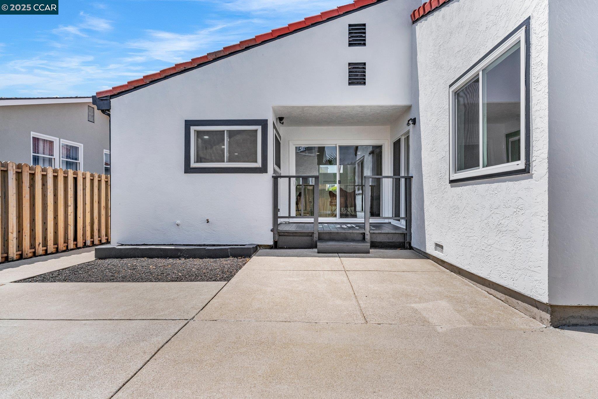 Detail Gallery Image 39 of 41 For 642 S 52nd St, Richmond,  CA 94804 - 3 Beds | 2 Baths