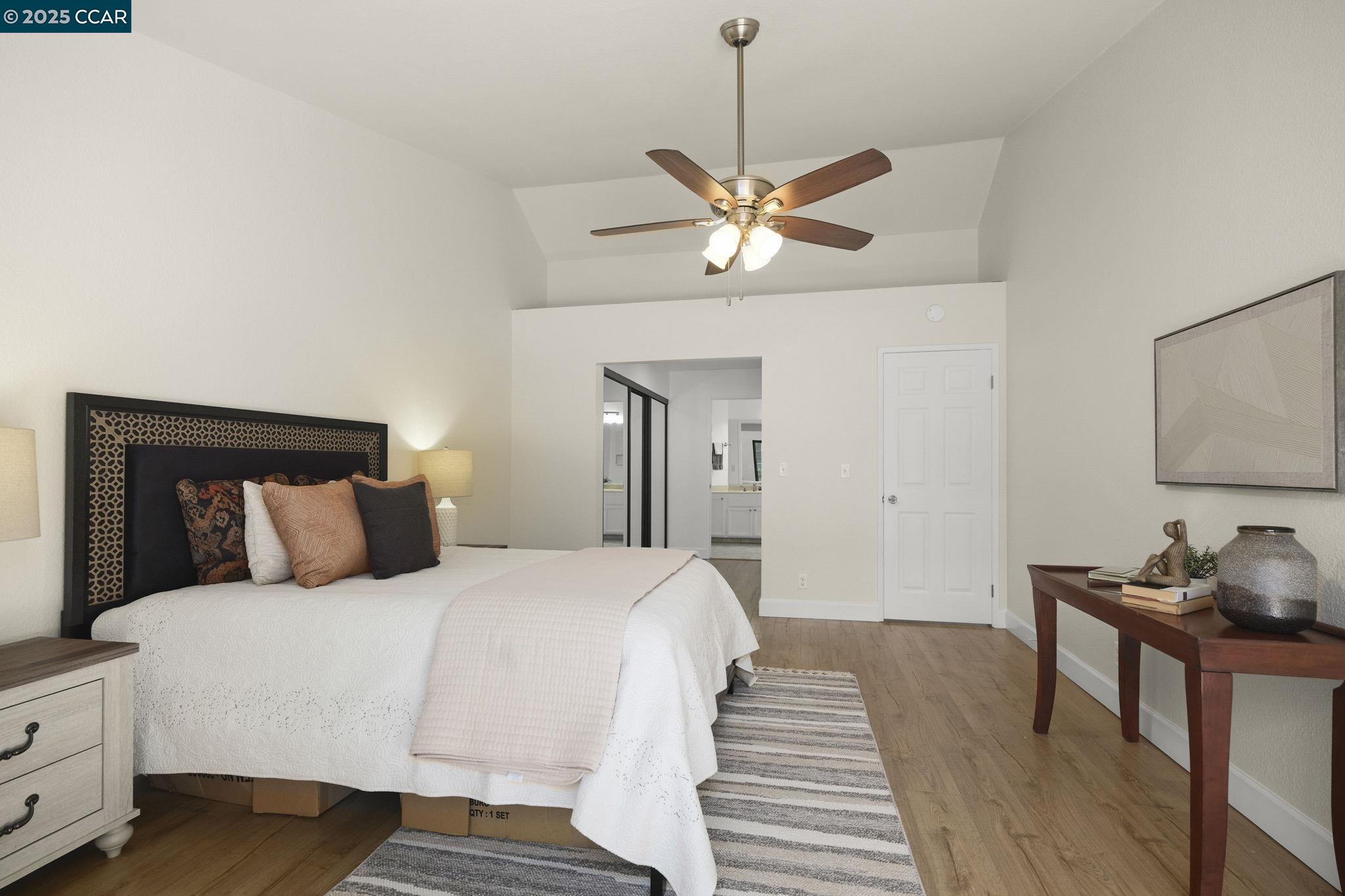 Photo #17: 41096605 Listing: Photo #17
