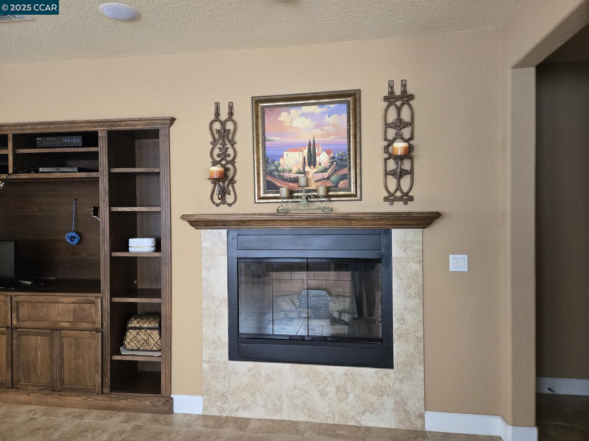 Detail Gallery Image 6 of 21 For 505 Jane Lane, Oakley,  CA 94561 - 5 Beds | 5 Baths