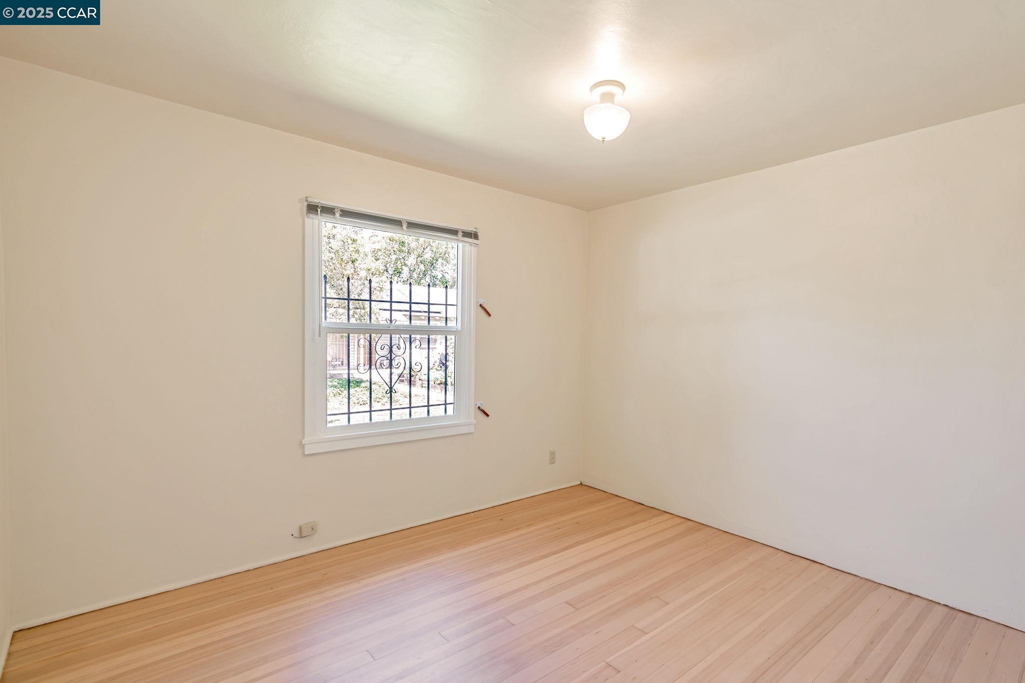 Photo #15: 41096611 Listing: Photo #15