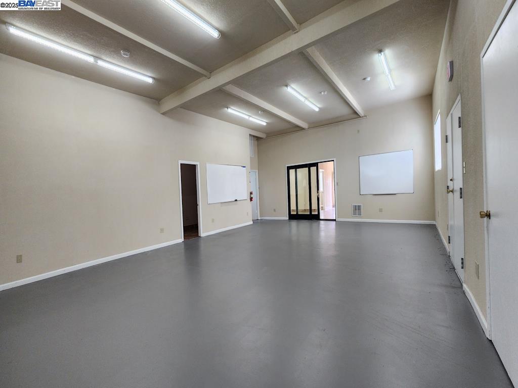 Detail Gallery Image 10 of 12 For 855 Mathew St #B., Santa Clara,  CA 95050 - – Beds | – Baths