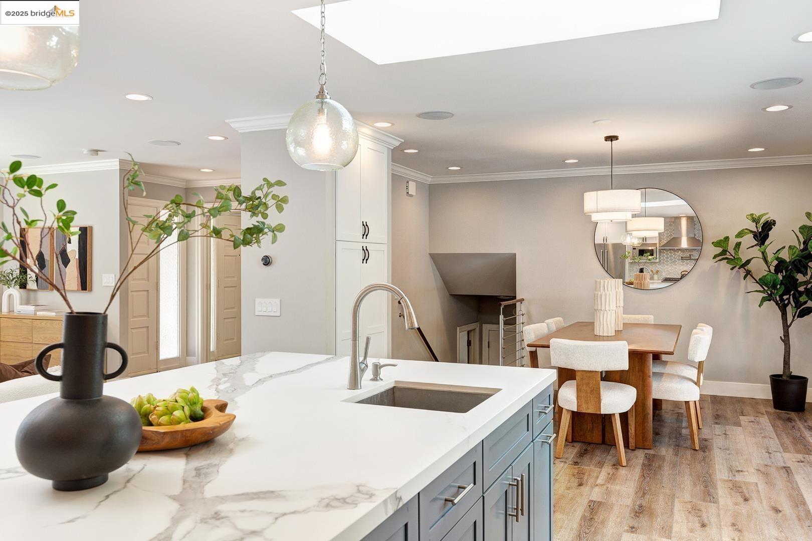 298 Elysian Fields DR, Oakland, California 94605, 4 Bedrooms Bedrooms, 7 Rooms Rooms,3 BathroomsBathrooms,Residential,For Sale,298 Elysian Fields DR,41096613