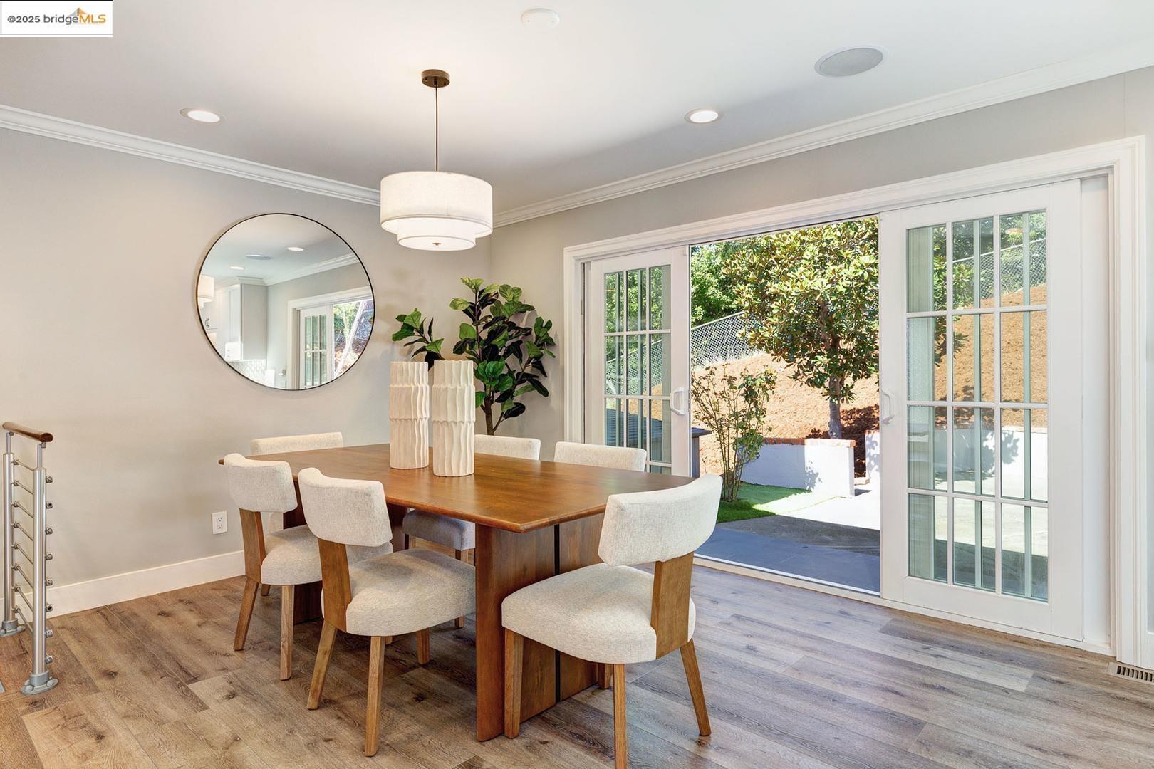 298 Elysian Fields DR, Oakland, California 94605, 4 Bedrooms Bedrooms, 7 Rooms Rooms,3 BathroomsBathrooms,Residential,For Sale,298 Elysian Fields DR,41096613
