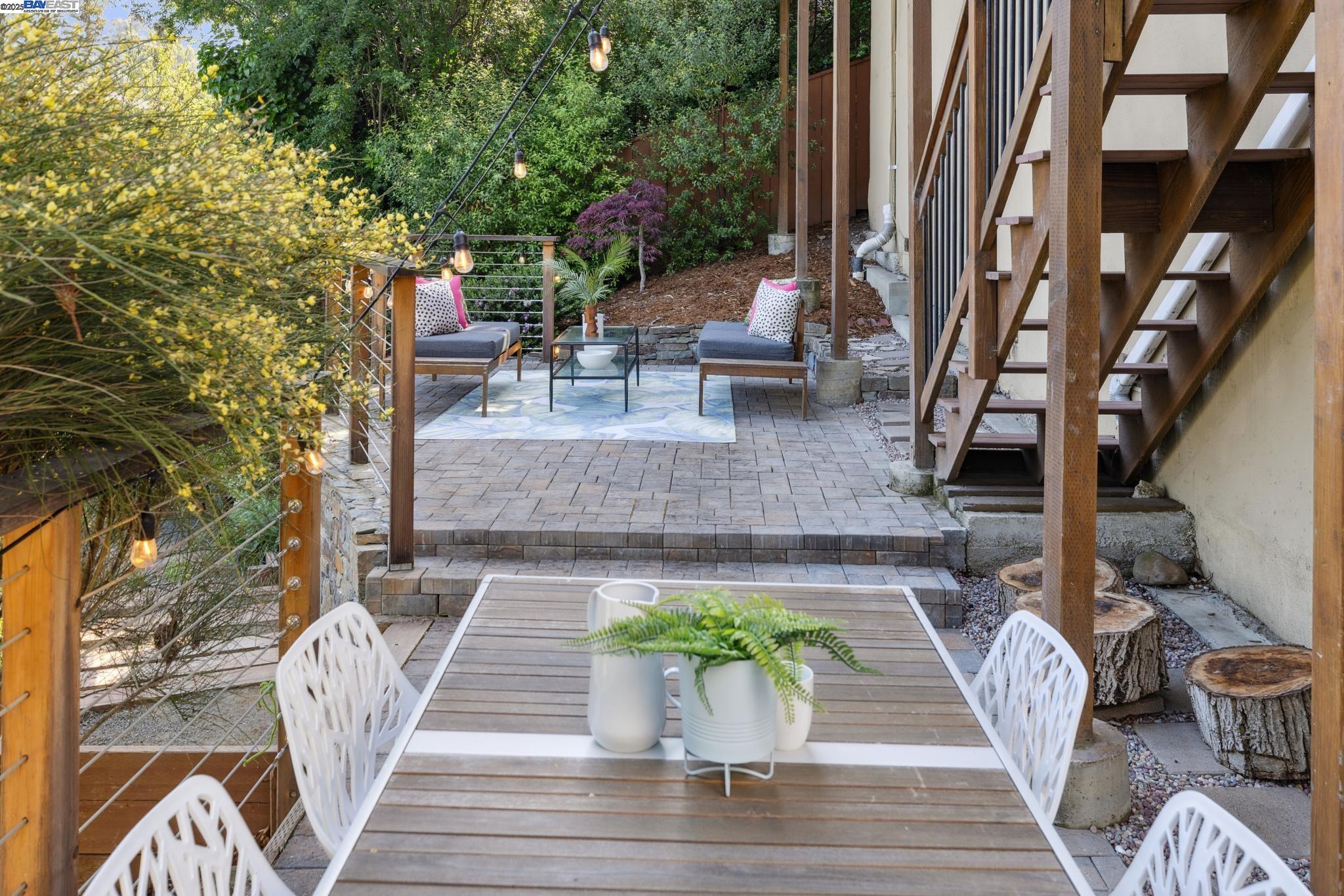 Detail Gallery Image 34 of 44 For 4125 Balfour Avenue, Oakland,  CA 94610 - 4 Beds | 3 Baths