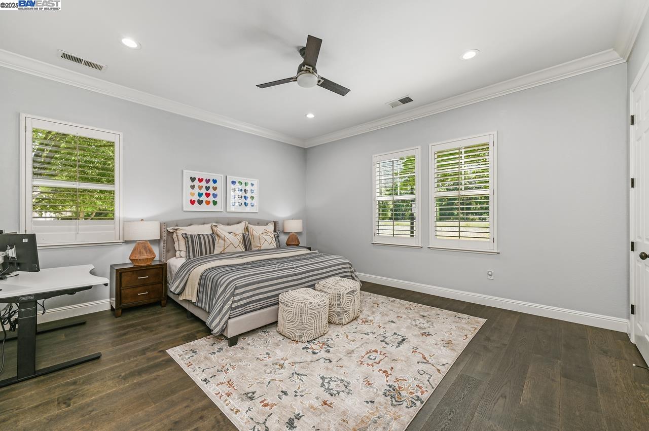 Detail Gallery Image 40 of 60 For 1131 Laguna Creek Ln, Pleasanton,  CA 94566 - 5 Beds | 4 Baths