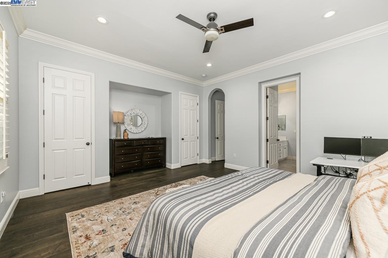 Detail Gallery Image 41 of 60 For 1131 Laguna Creek Ln, Pleasanton,  CA 94566 - 5 Beds | 4 Baths