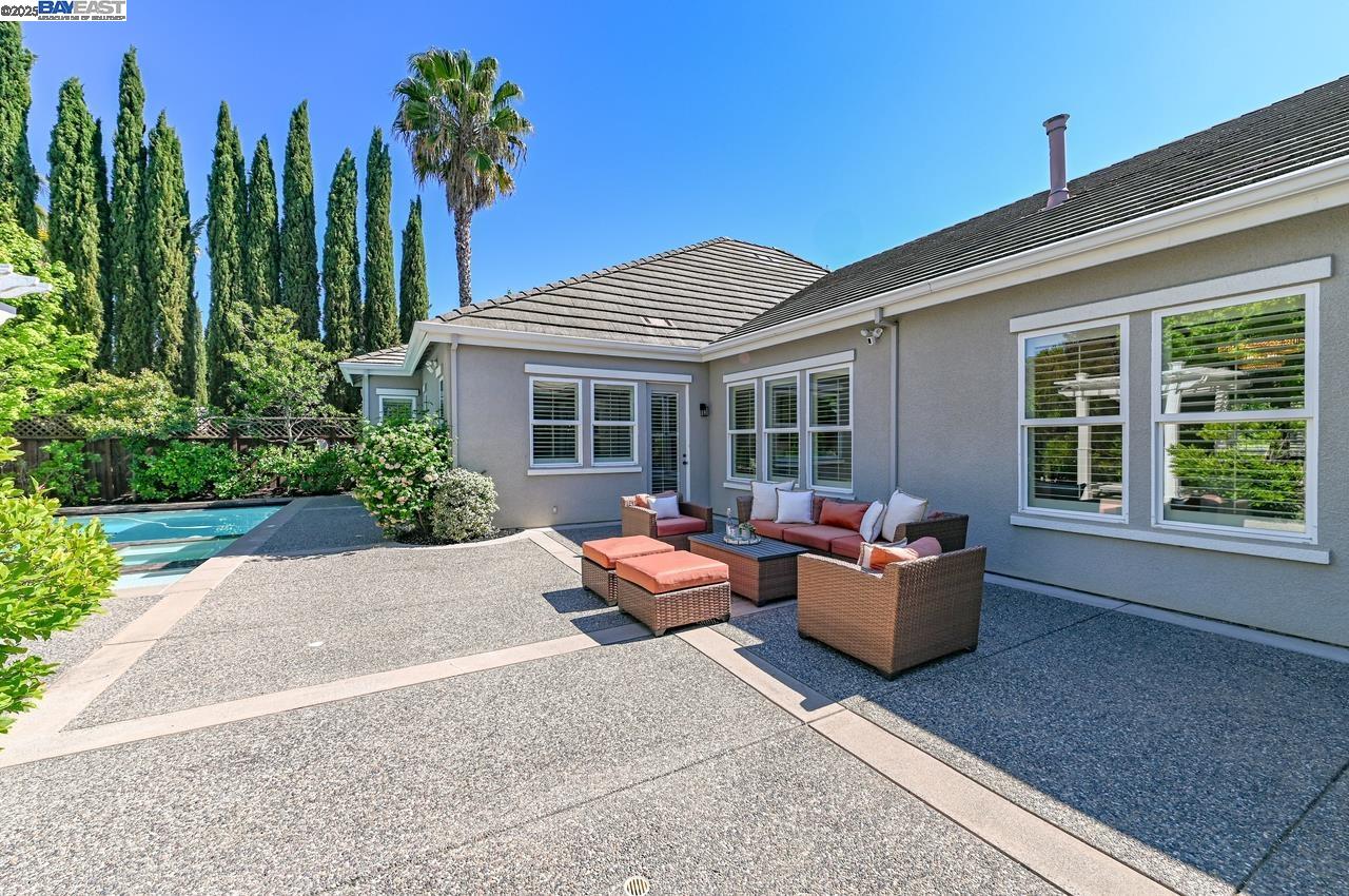 Detail Gallery Image 46 of 60 For 1131 Laguna Creek Ln, Pleasanton,  CA 94566 - 5 Beds | 4 Baths