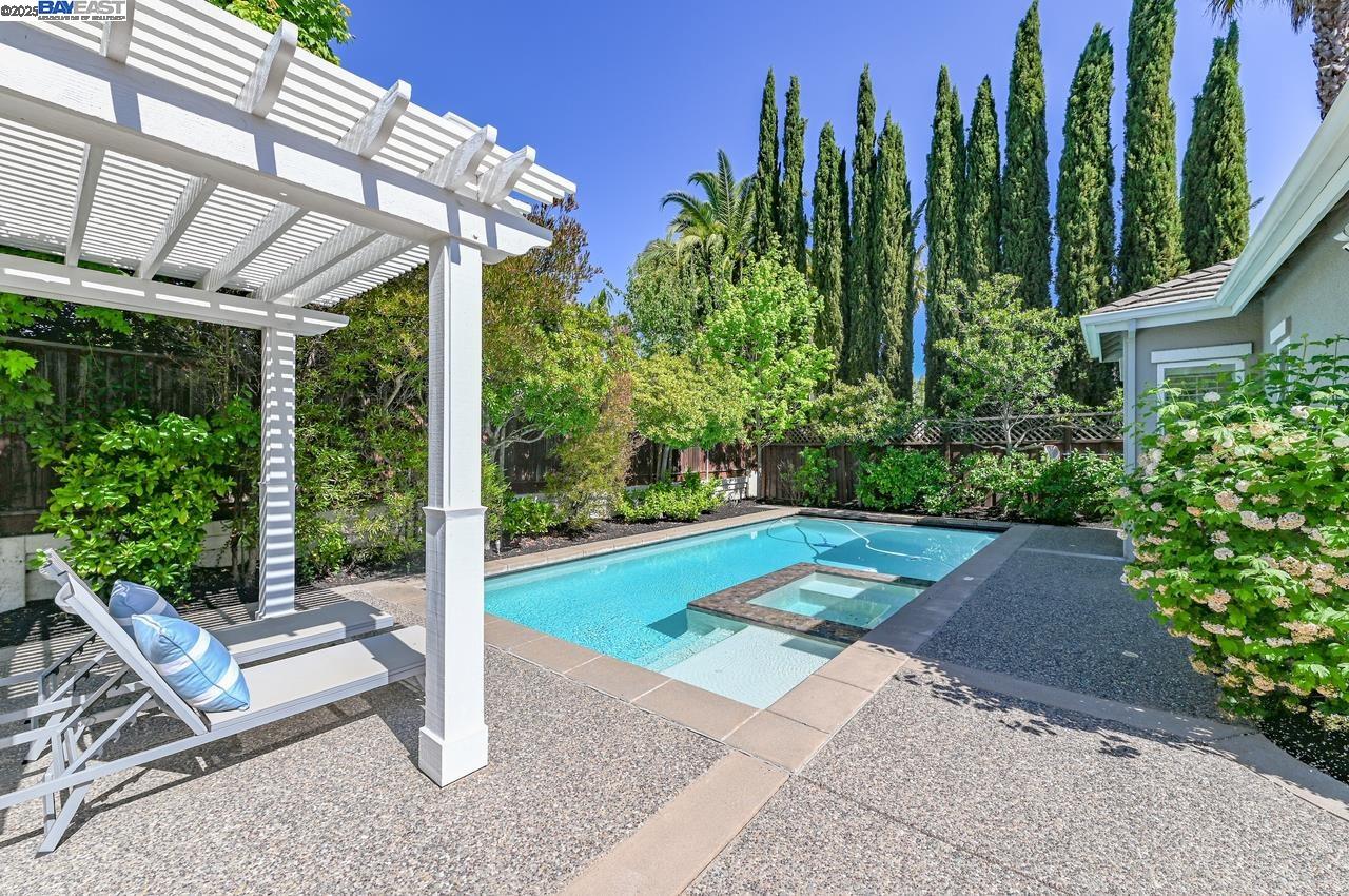 Detail Gallery Image 50 of 60 For 1131 Laguna Creek Ln, Pleasanton,  CA 94566 - 5 Beds | 4 Baths