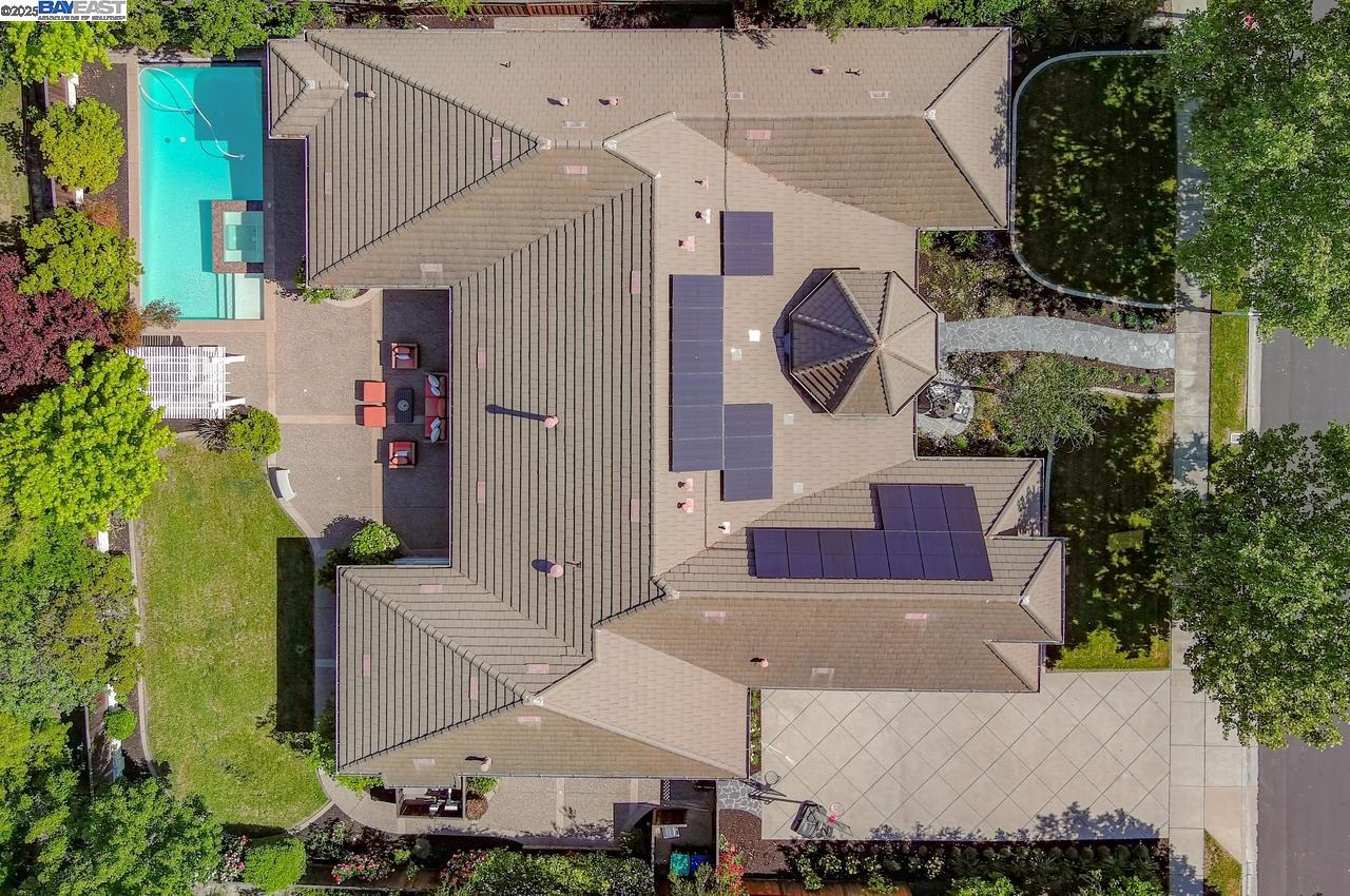 Detail Gallery Image 55 of 60 For 1131 Laguna Creek Ln, Pleasanton,  CA 94566 - 5 Beds | 4 Baths