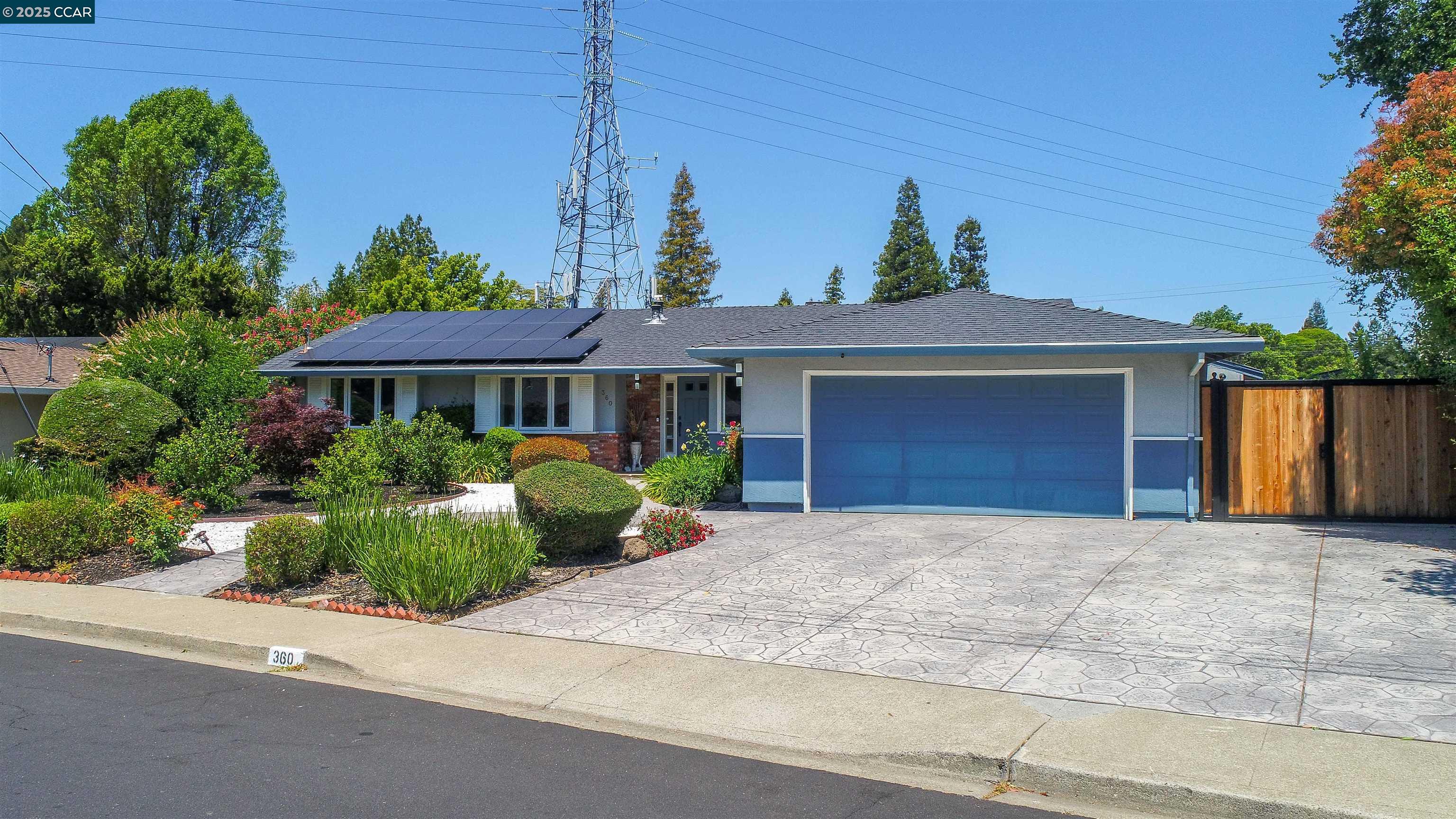 Detail Gallery Image 1 of 1 For 360 El Divisadero Ave, Walnut Creek,  CA 94598 - 4 Beds | 2 Baths