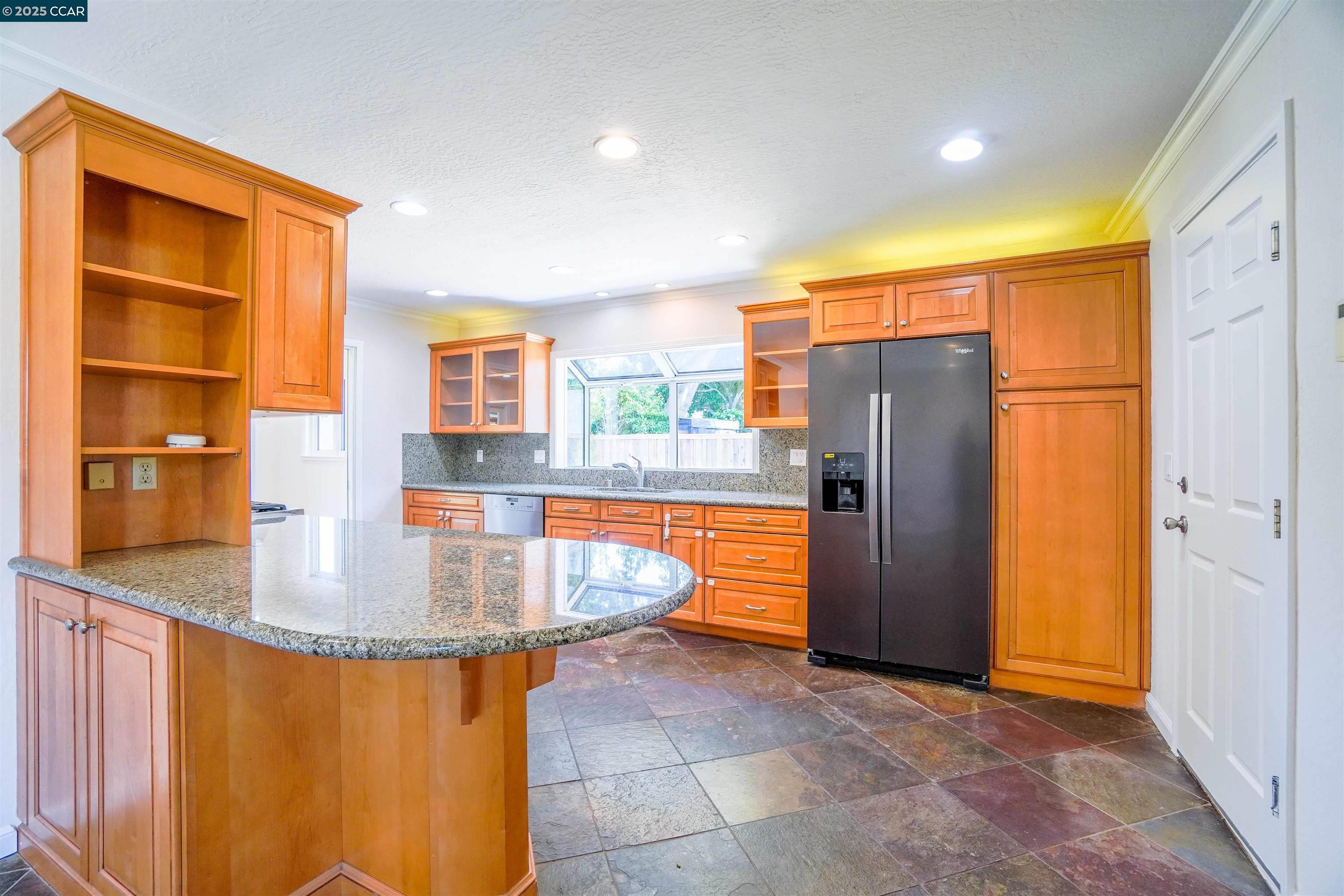 360 El Divisadero Ave, Walnut Creek, California 94598, 4 Bedrooms Bedrooms, 9 Rooms Rooms,2 BathroomsBathrooms,Residential Lease,For Rent,360 El Divisadero Ave,41096619