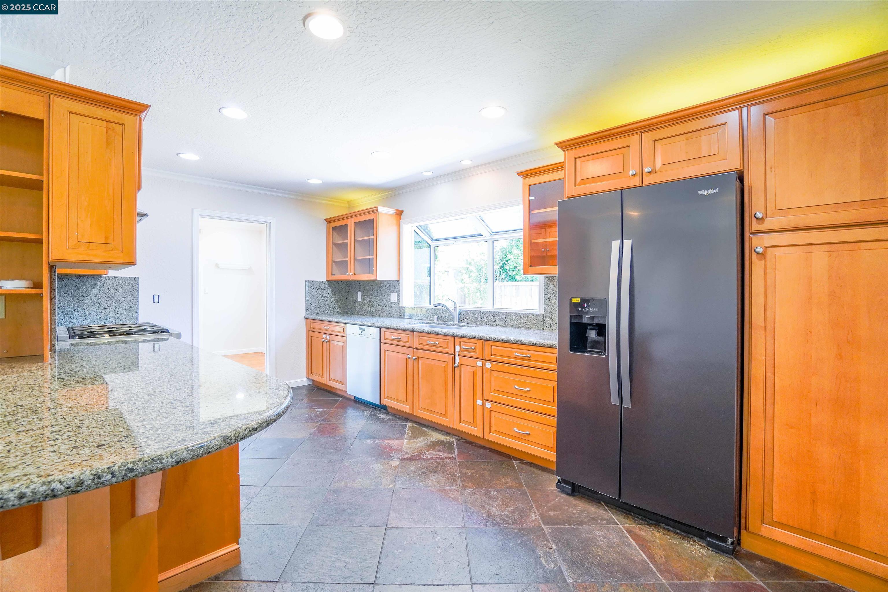 360 El Divisadero Ave, Walnut Creek, California 94598, 4 Bedrooms Bedrooms, 9 Rooms Rooms,2 BathroomsBathrooms,Residential Lease,For Rent,360 El Divisadero Ave,41096619