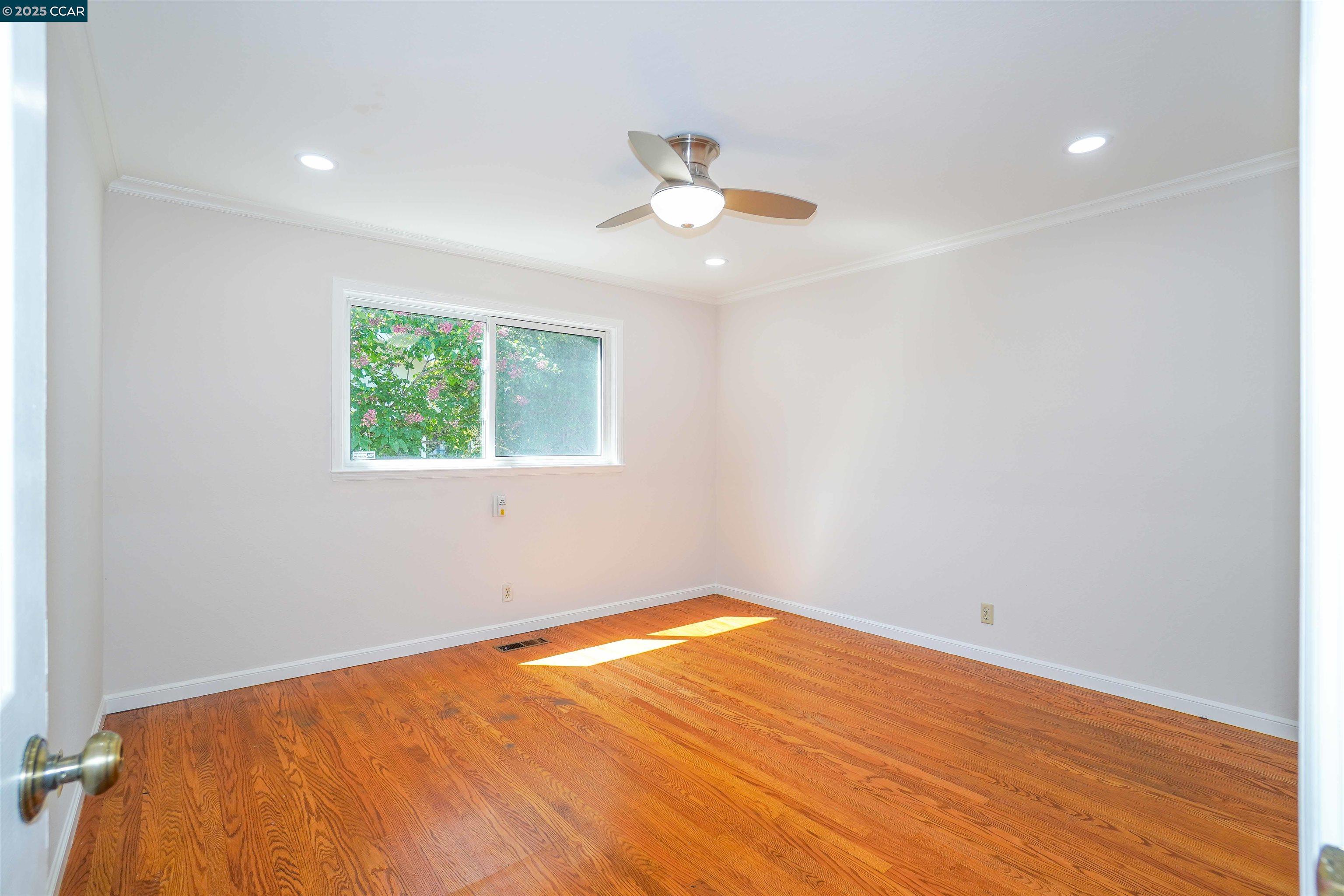 360 El Divisadero Ave, Walnut Creek, California 94598, 4 Bedrooms Bedrooms, 9 Rooms Rooms,2 BathroomsBathrooms,Residential Lease,For Rent,360 El Divisadero Ave,41096619