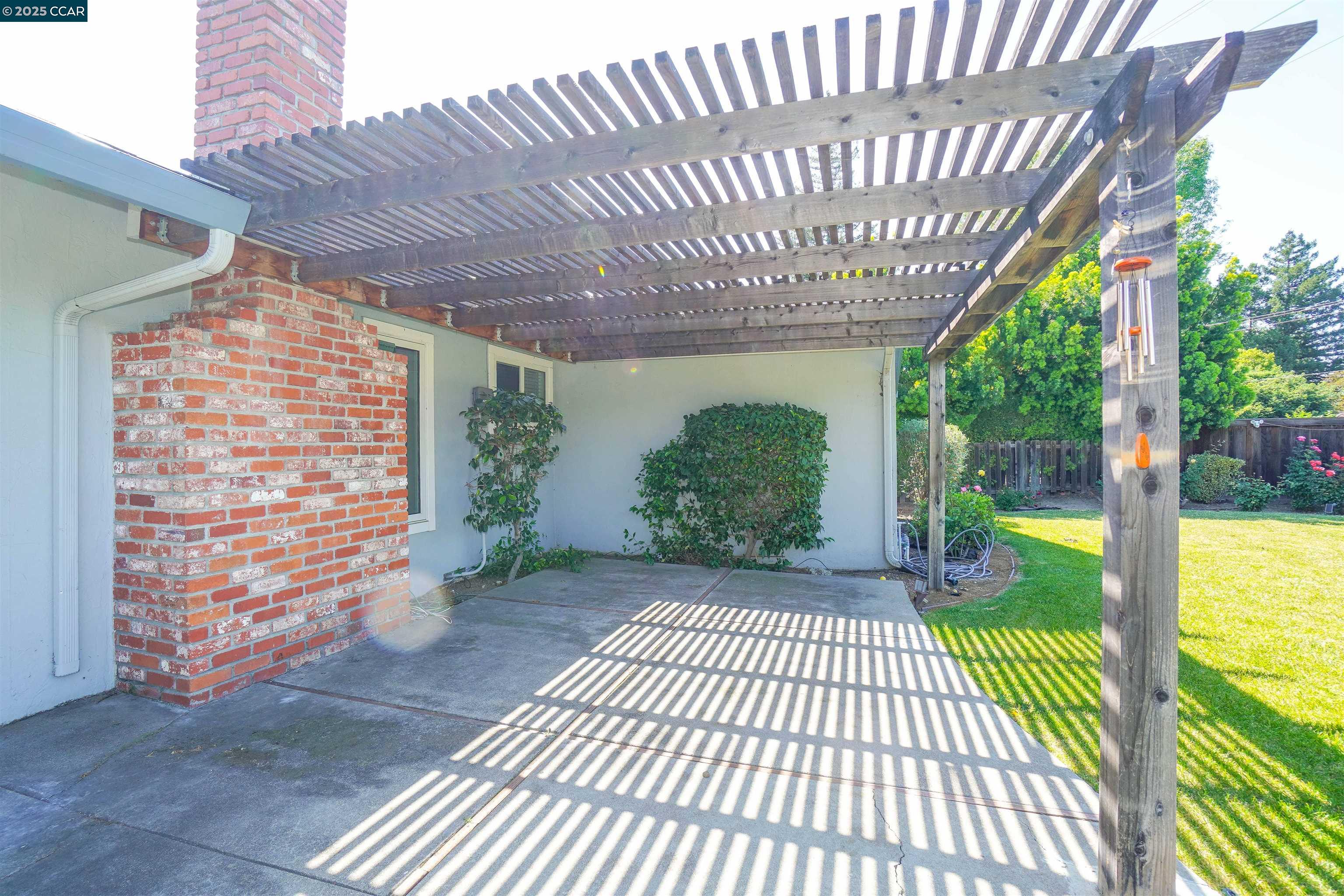 360 El Divisadero Ave, Walnut Creek, California 94598, 4 Bedrooms Bedrooms, 9 Rooms Rooms,2 BathroomsBathrooms,Residential Lease,For Rent,360 El Divisadero Ave,41096619