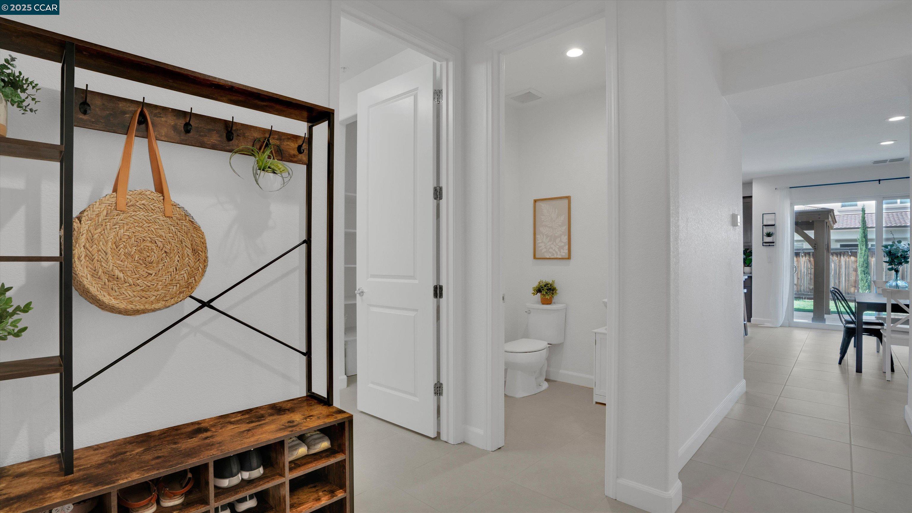 Detail Gallery Image 16 of 41 For 719 Jennifer St, Brentwood,  CA 94513 - 4 Beds | 3/1 Baths
