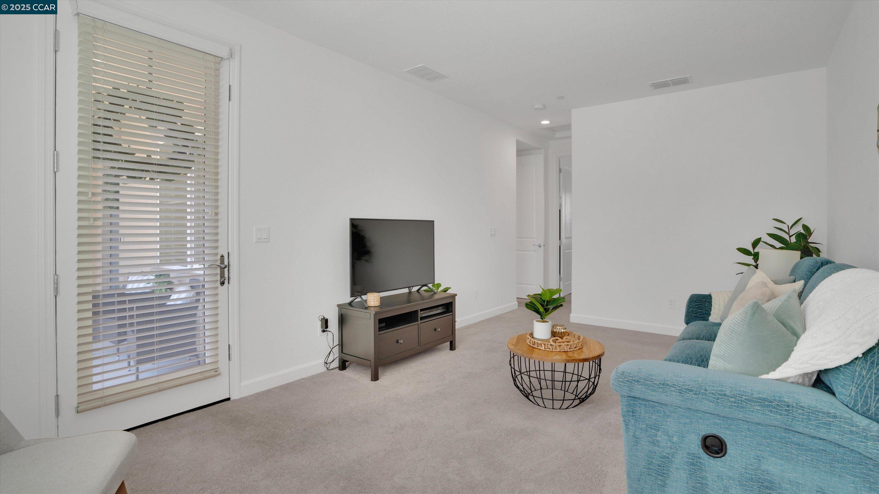 Detail Gallery Image 20 of 41 For 719 Jennifer St, Brentwood,  CA 94513 - 4 Beds | 3/1 Baths