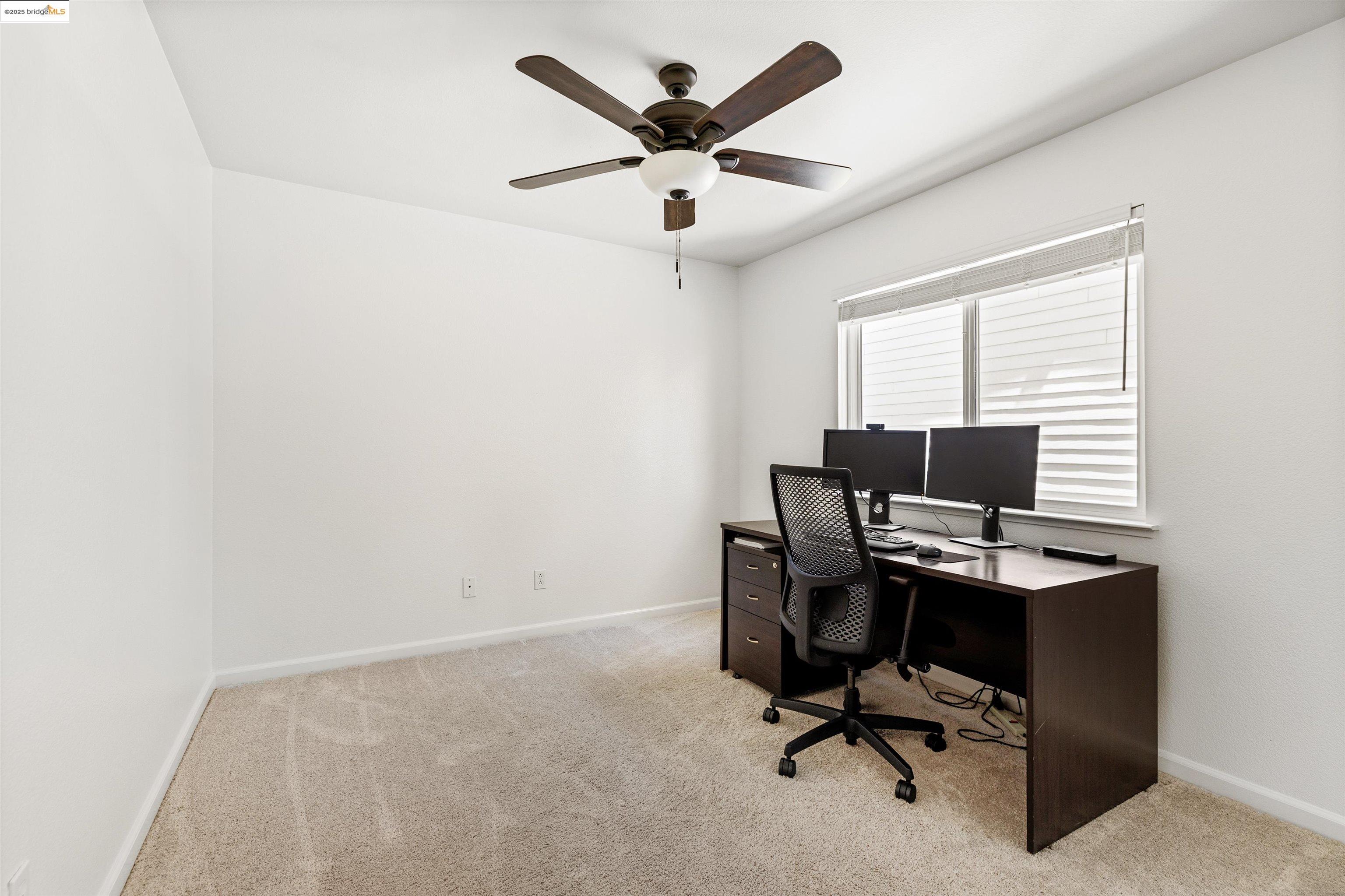 Detail Gallery Image 21 of 44 For 2566 Rowe Ct, Fairfield,  CA 94533 - 4 Beds | 2/1 Baths