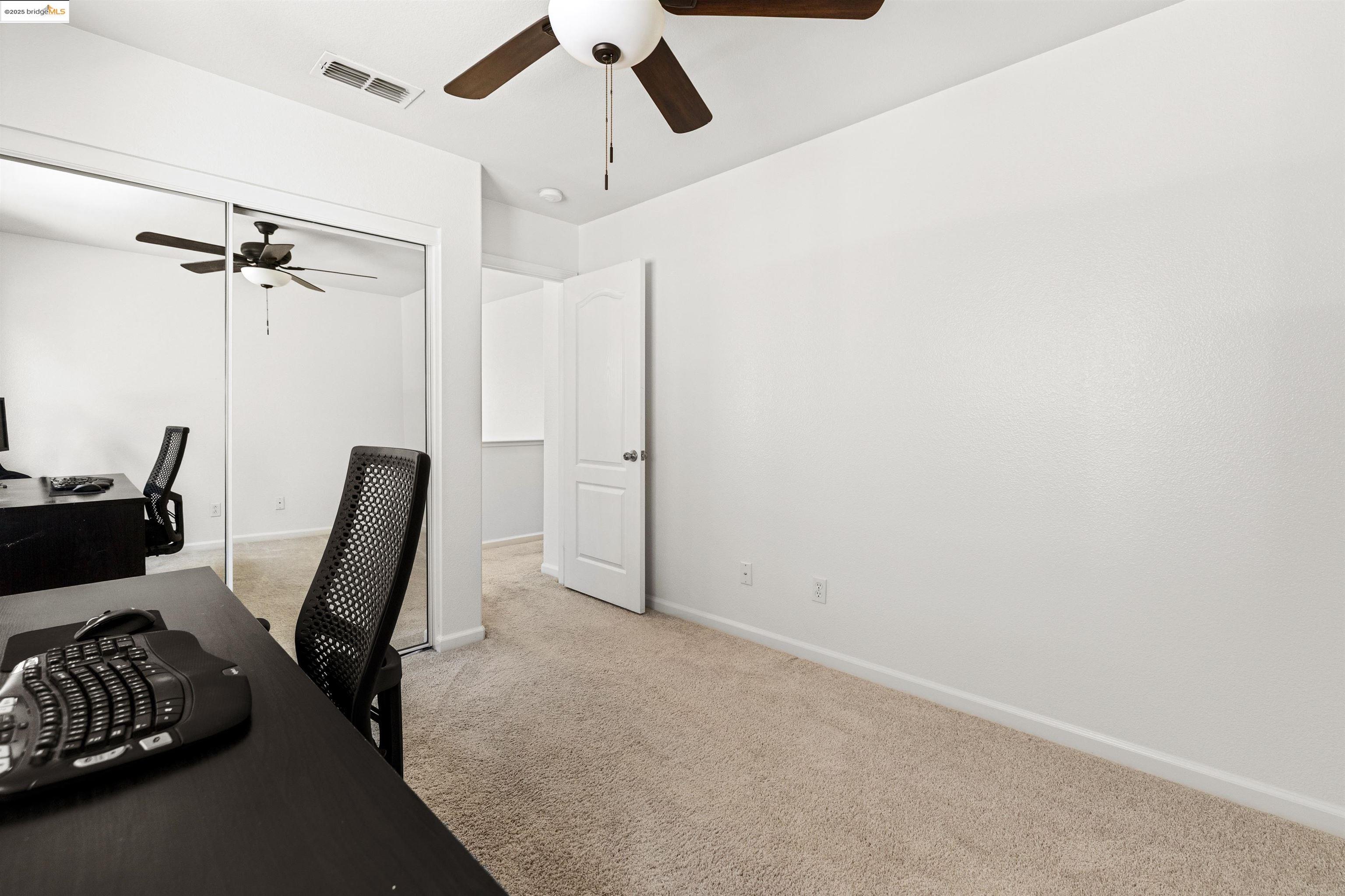 Detail Gallery Image 22 of 44 For 2566 Rowe Ct, Fairfield,  CA 94533 - 4 Beds | 2/1 Baths