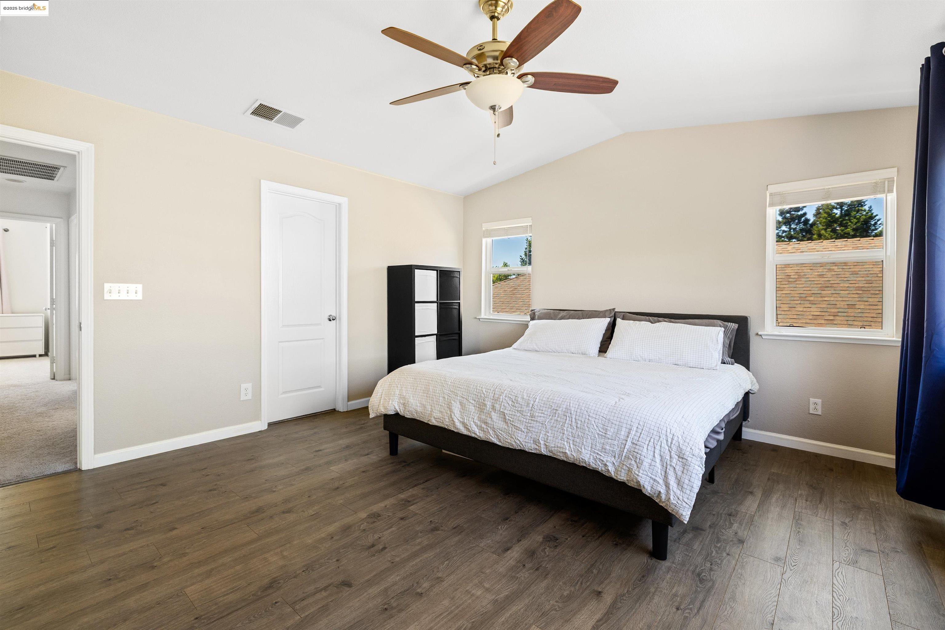 Detail Gallery Image 26 of 44 For 2566 Rowe Ct, Fairfield,  CA 94533 - 4 Beds | 2/1 Baths