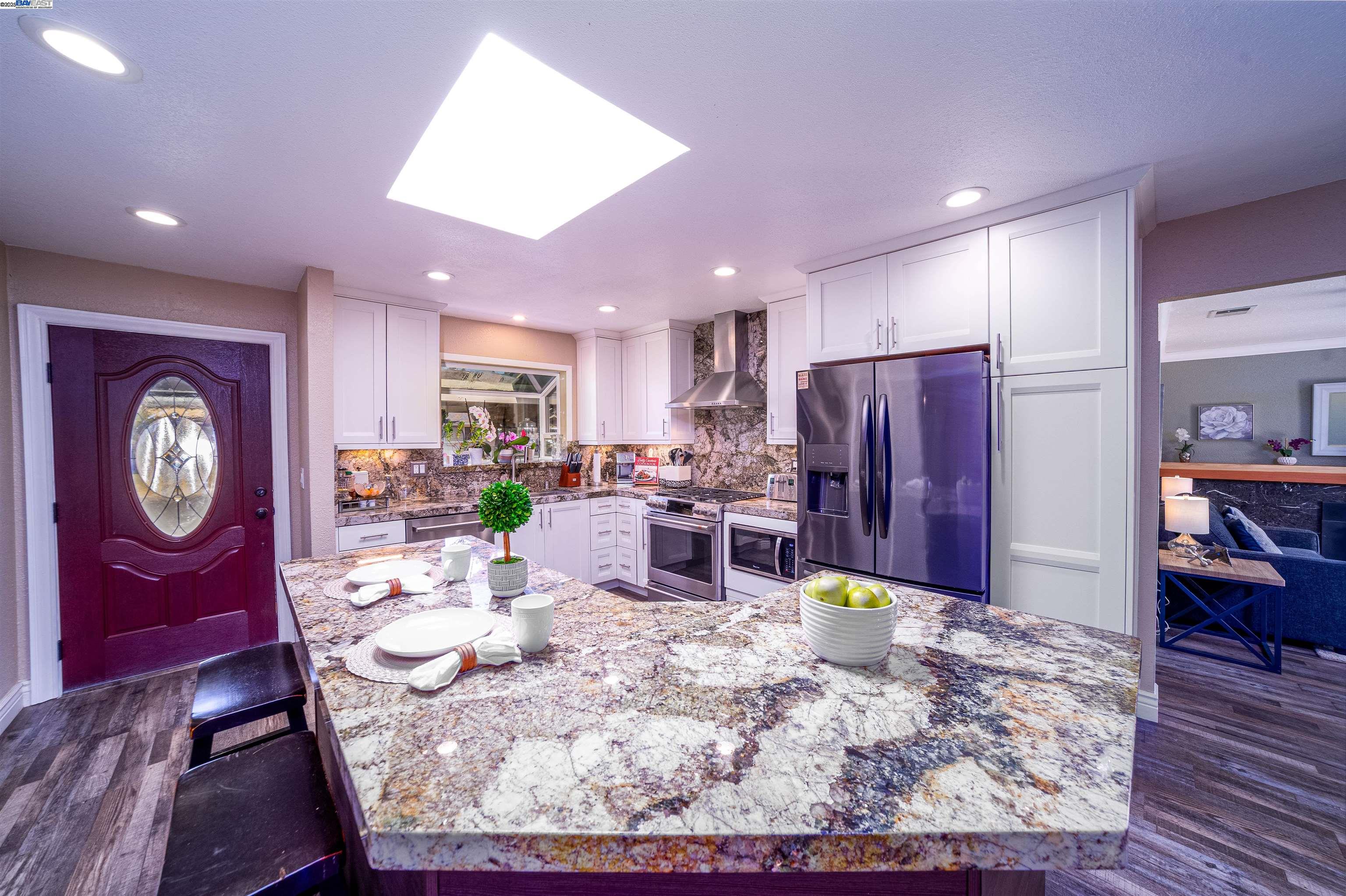 Detail Gallery Image 16 of 54 For 34505 Salinas Pl, Fremont,  CA 94555 - 3 Beds | 2 Baths