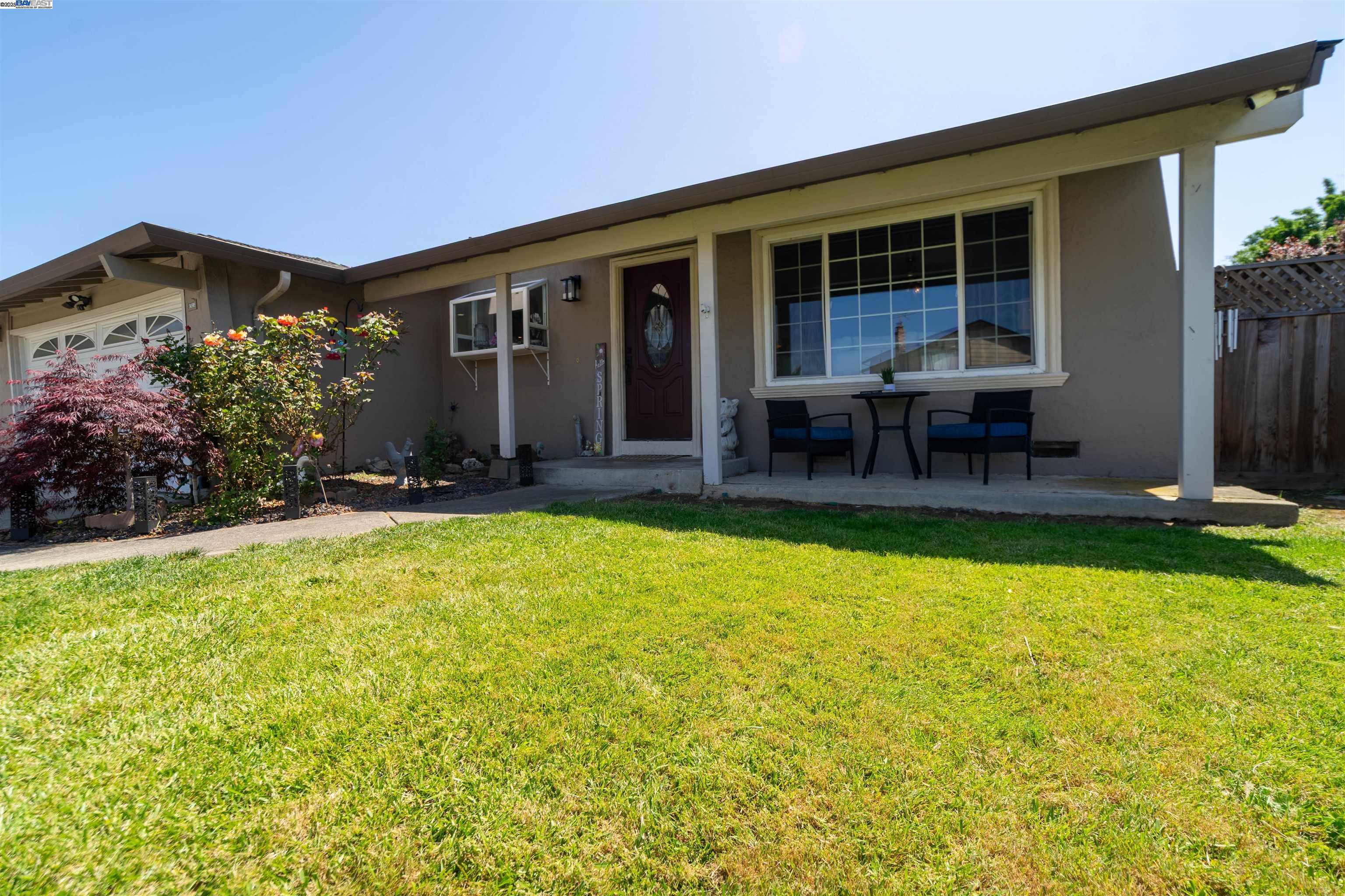 Detail Gallery Image 7 of 54 For 34505 Salinas Pl, Fremont,  CA 94555 - 3 Beds | 2 Baths