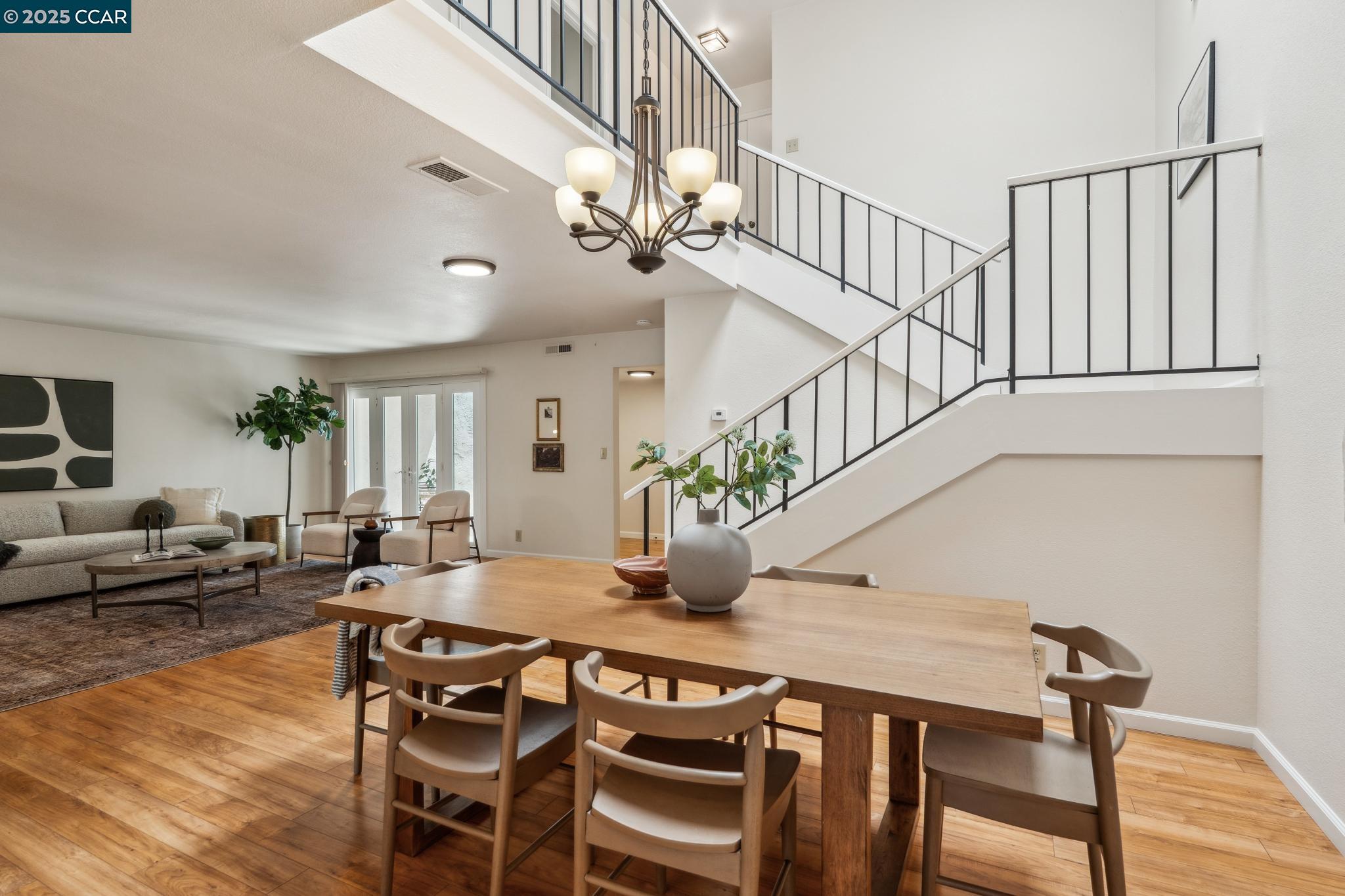 Detail Gallery Image 13 of 45 For 1560 Gilboa Dr, Walnut Creek,  CA 94598 - 3 Beds | 2/1 Baths