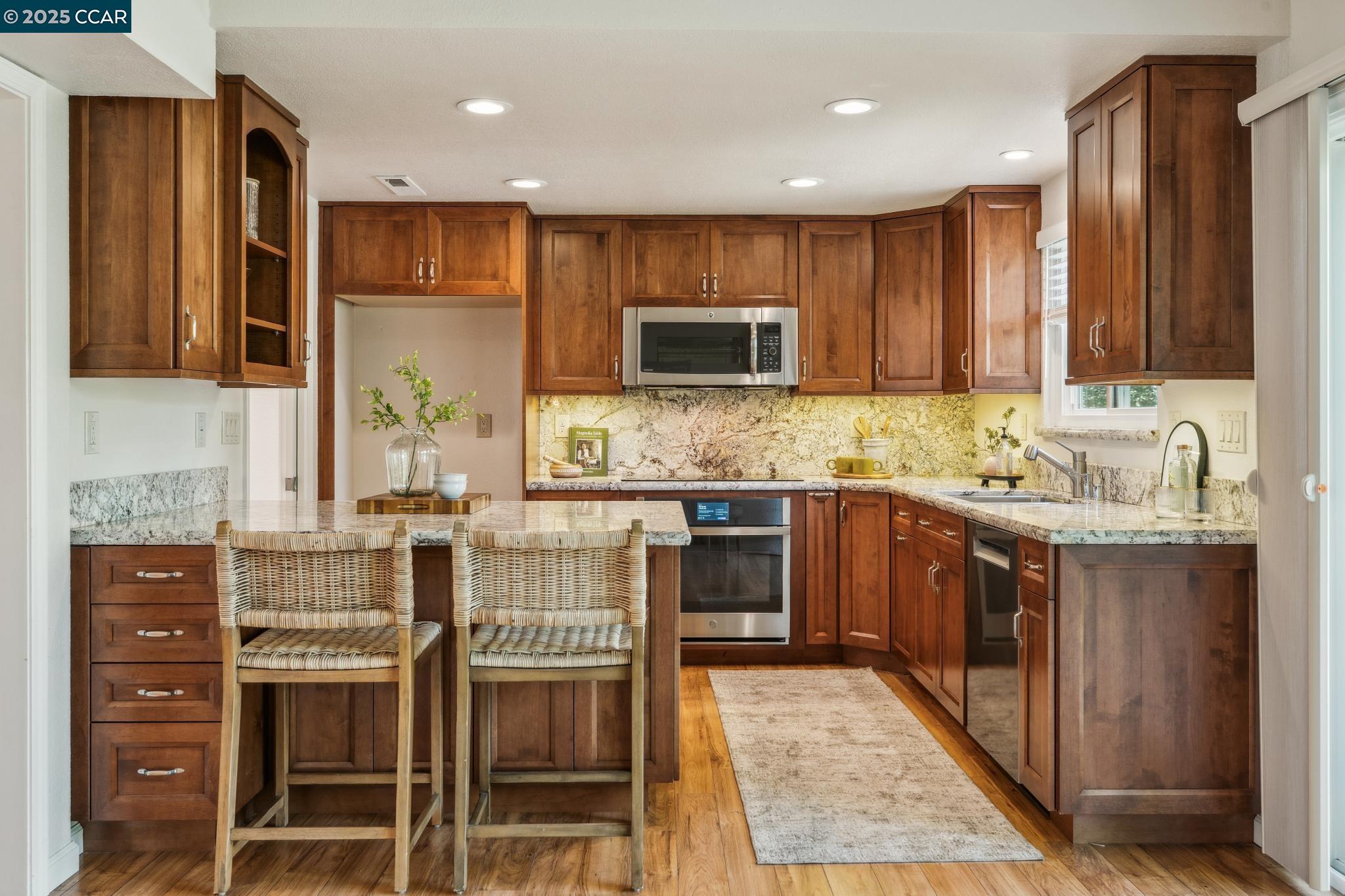 Detail Gallery Image 16 of 45 For 1560 Gilboa Dr, Walnut Creek,  CA 94598 - 3 Beds | 2/1 Baths